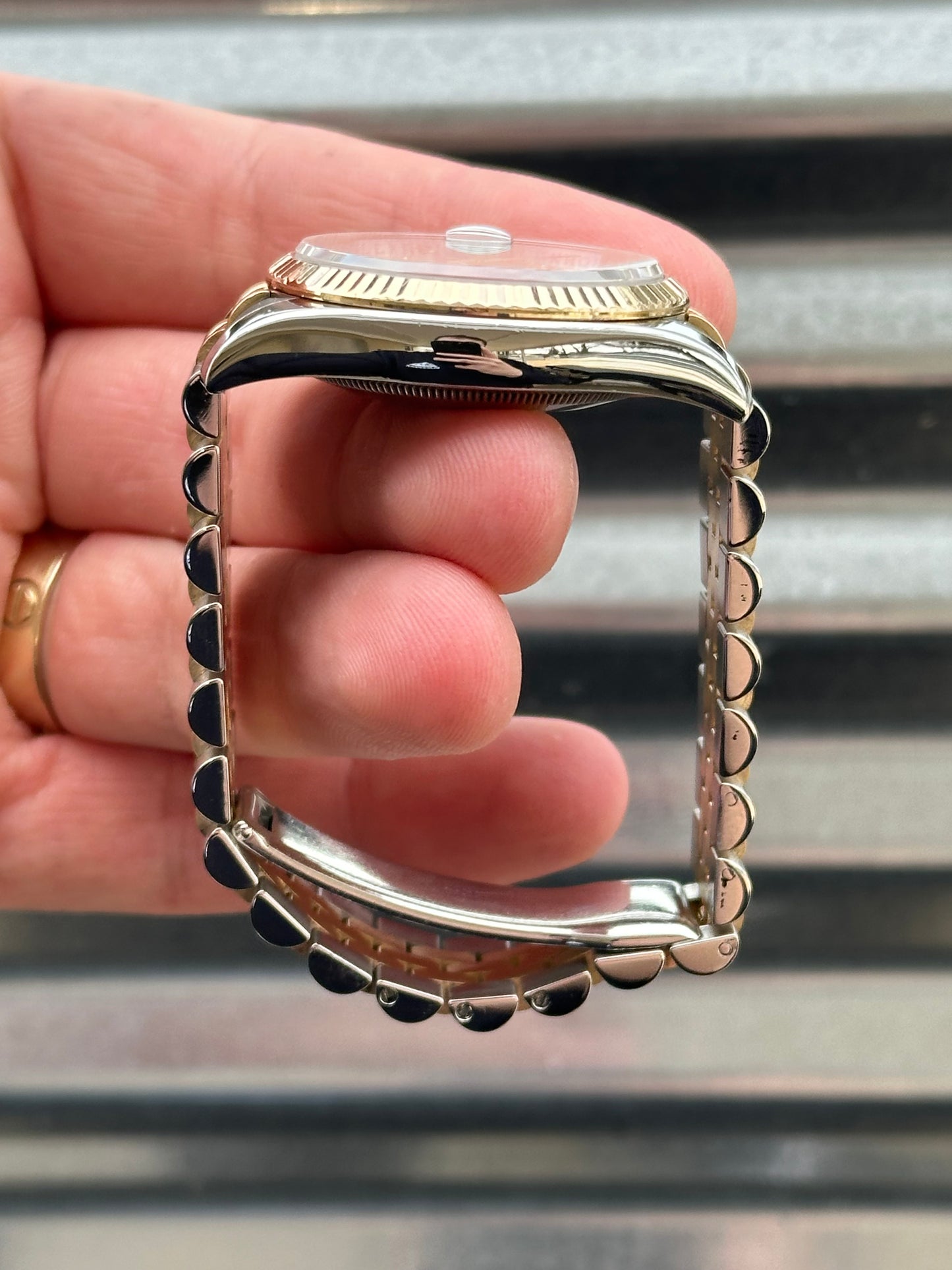 Rolex Datejust “White Diamond Dial” 36mm Red.116233 Box & Papers