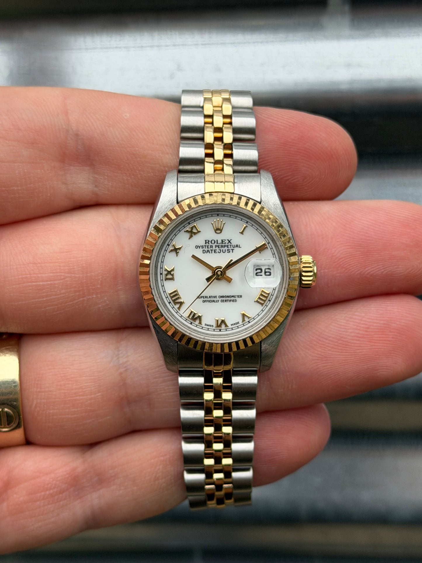 Rolex Ladies Datejust 26mm Ref.69173 Box & Papers