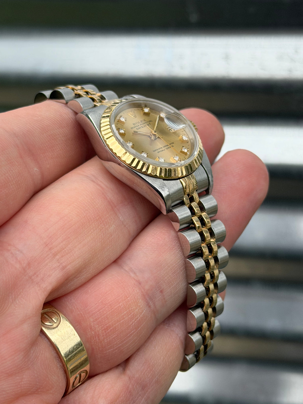 Rolex Ladies Datejust 26mm Ref.69173 Box & Papers