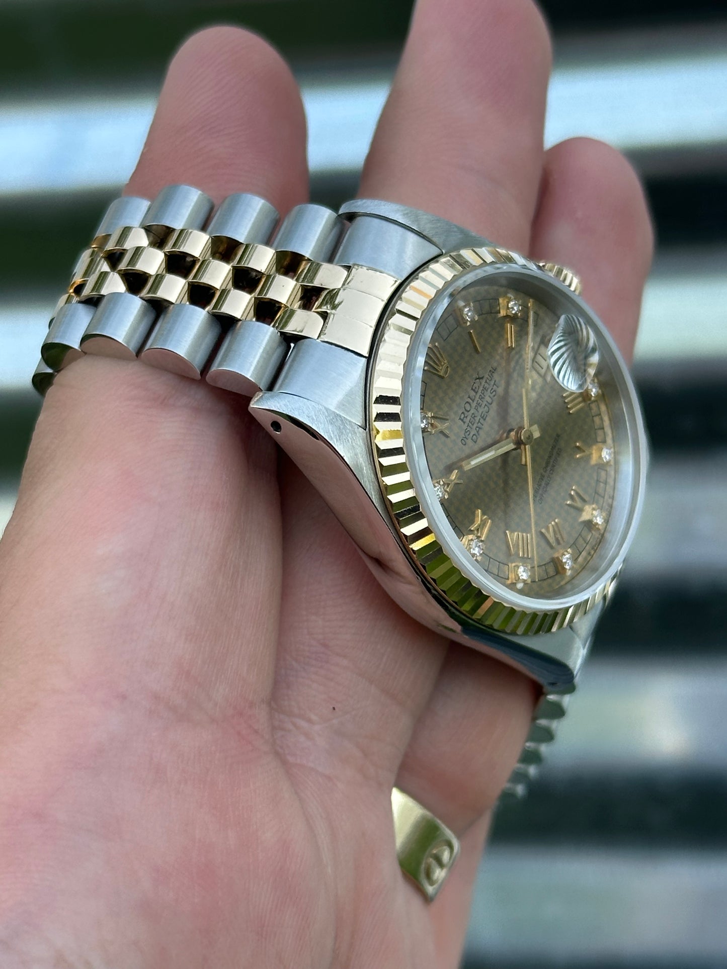 Rolex Datejust 36mm Ref.16233 Box & Papers “Houndstooth Dial”