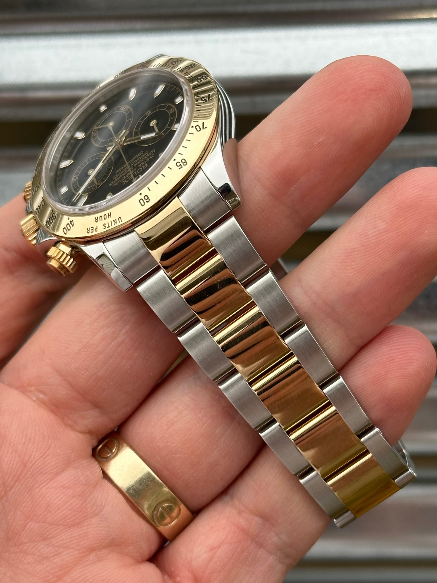 Rolex Daytona 40mm Ref.116523 Box & Papers