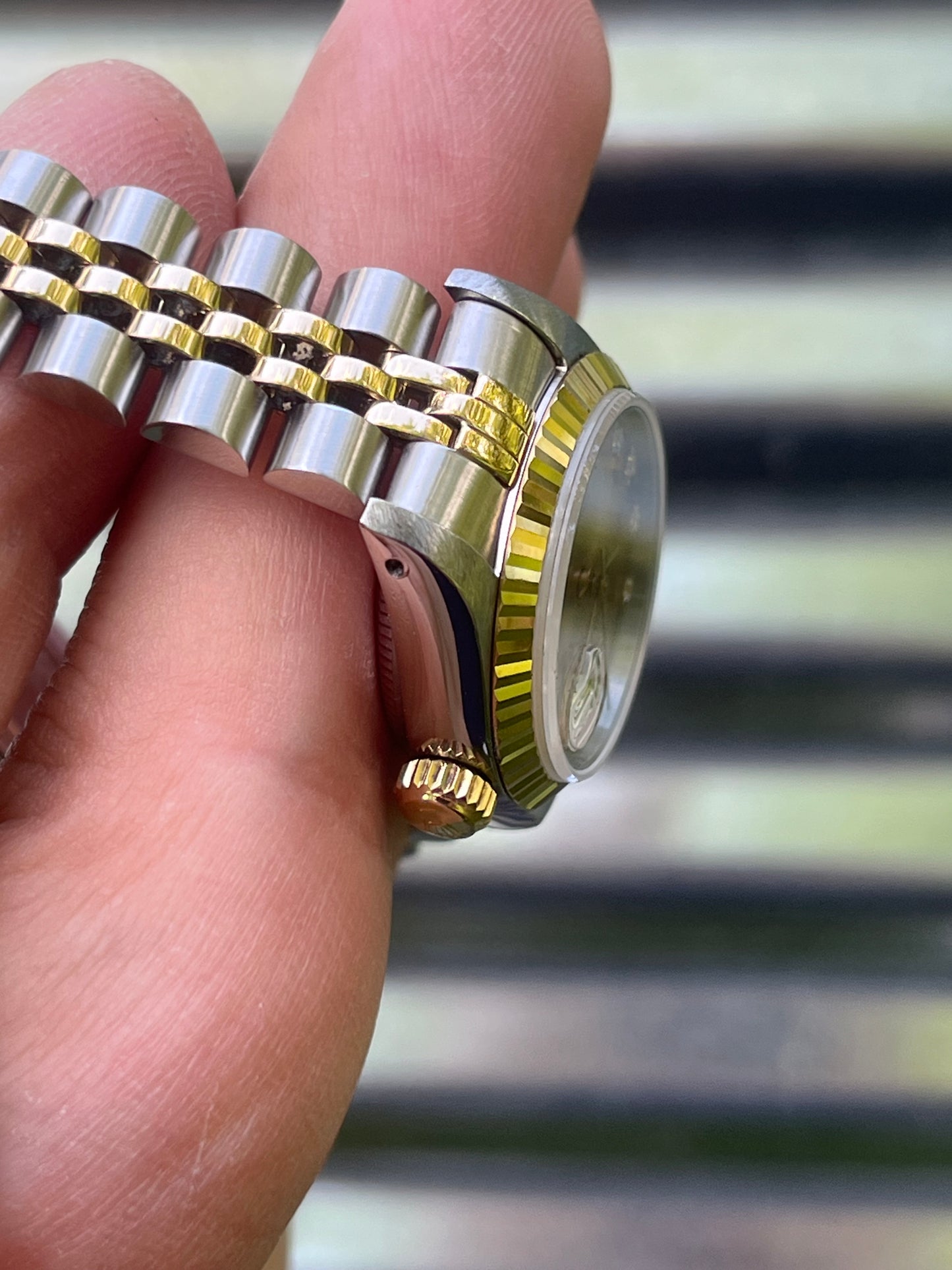 Rolex Ladies Datejust 26mm Ref.69173 Box & Papers “Champagne Diamond Dial”