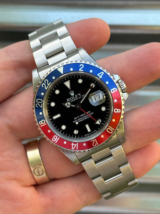 Rolex GMT Master 40mm Ref.16700 Box & Papers