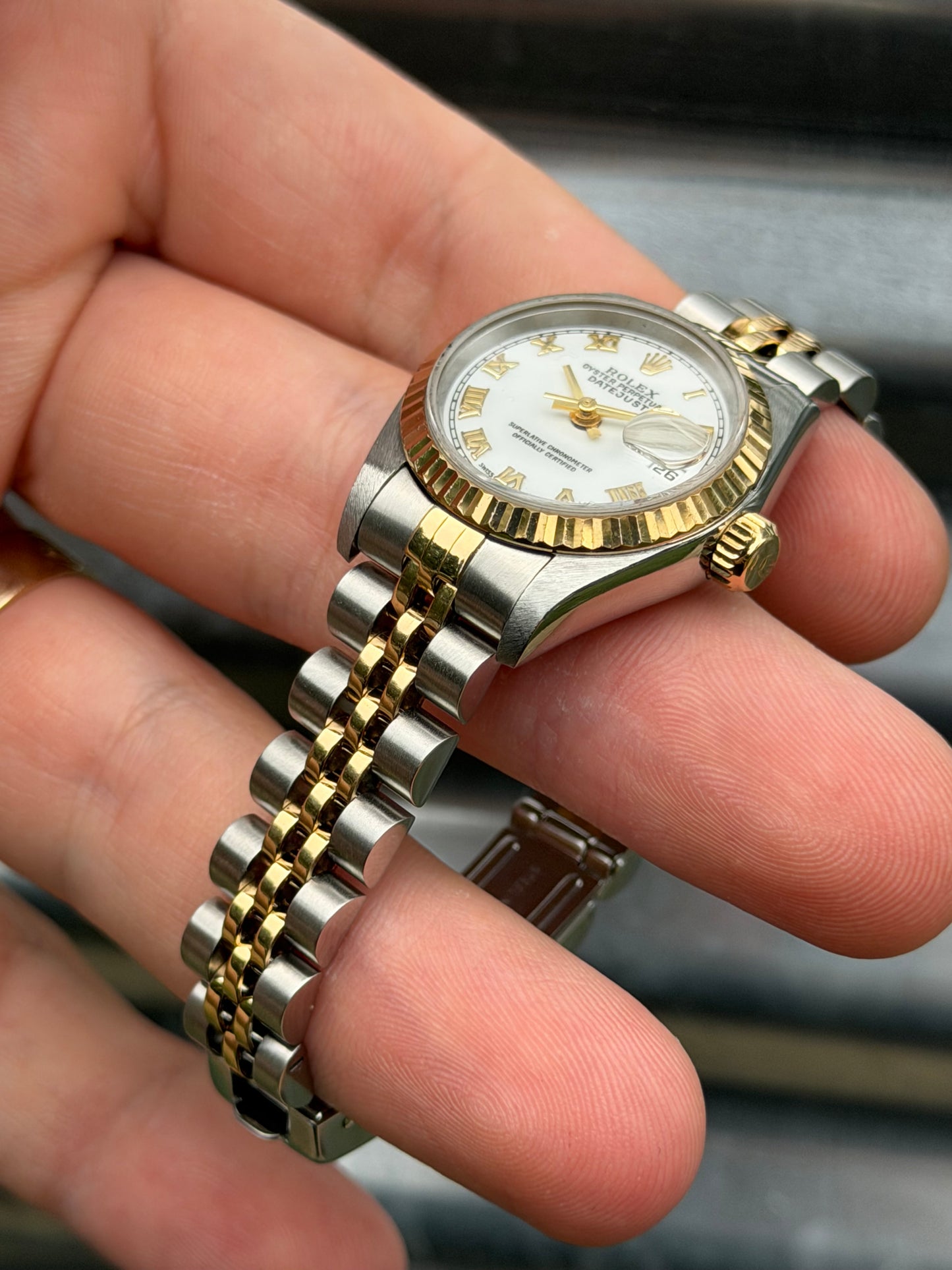 Rolex Ladies Datejust 26mm Ref.69173 Box & Papers