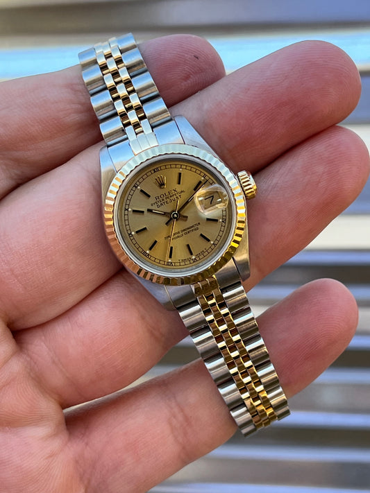 Rolex Datejust 26mm Ref.69173 Champagne Dial with Roman Numeral Track R-Serial