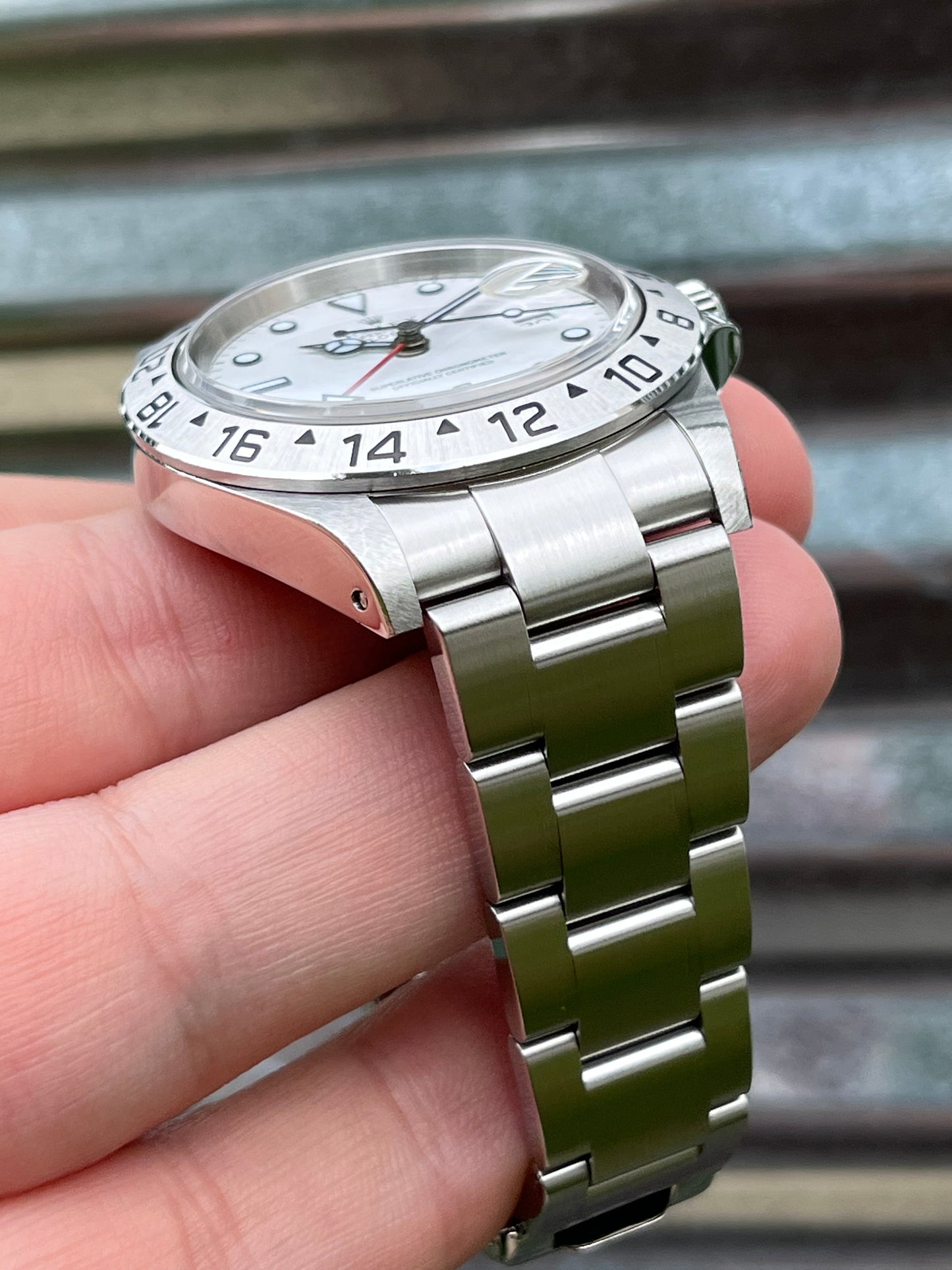 Rolex Explorer II “Polar” 40mm Ref.16570 Box & Papers