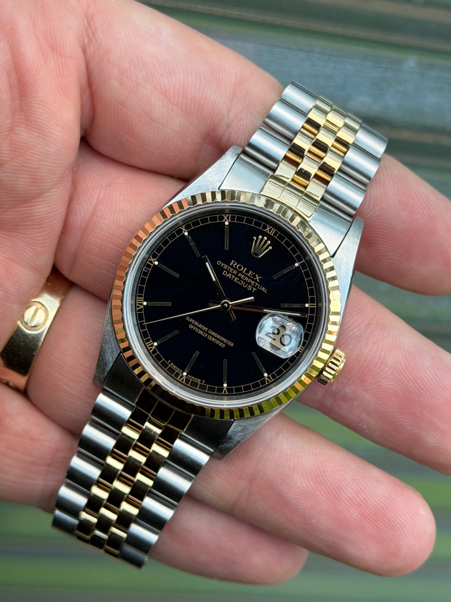 Rolex Datejust “Black Index Dial with Roman Numeral Track” 36mm Ref.16233 Box & Papers