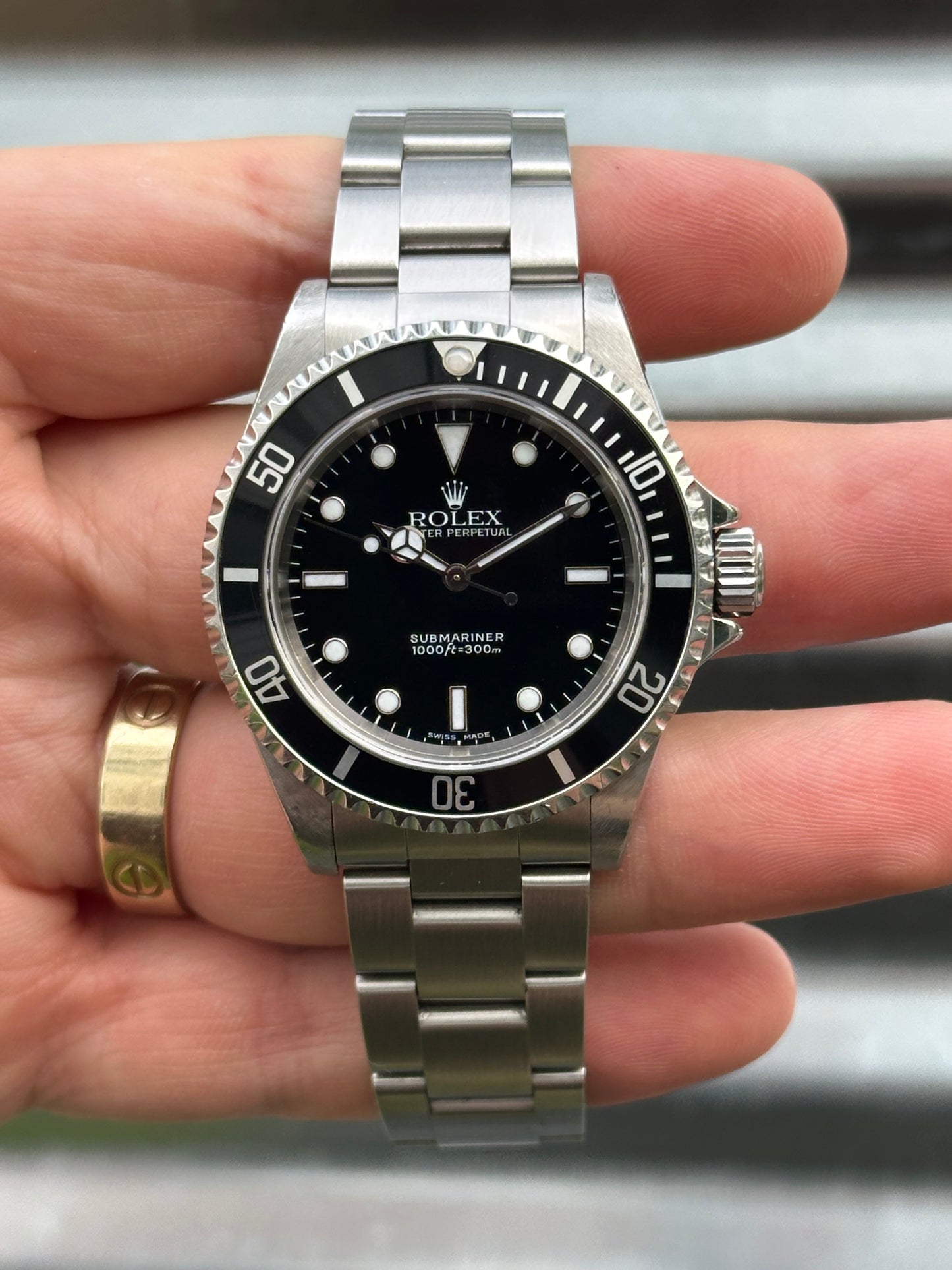Rolex Submariner No Date 40mm Ref.14060M Box & Papers