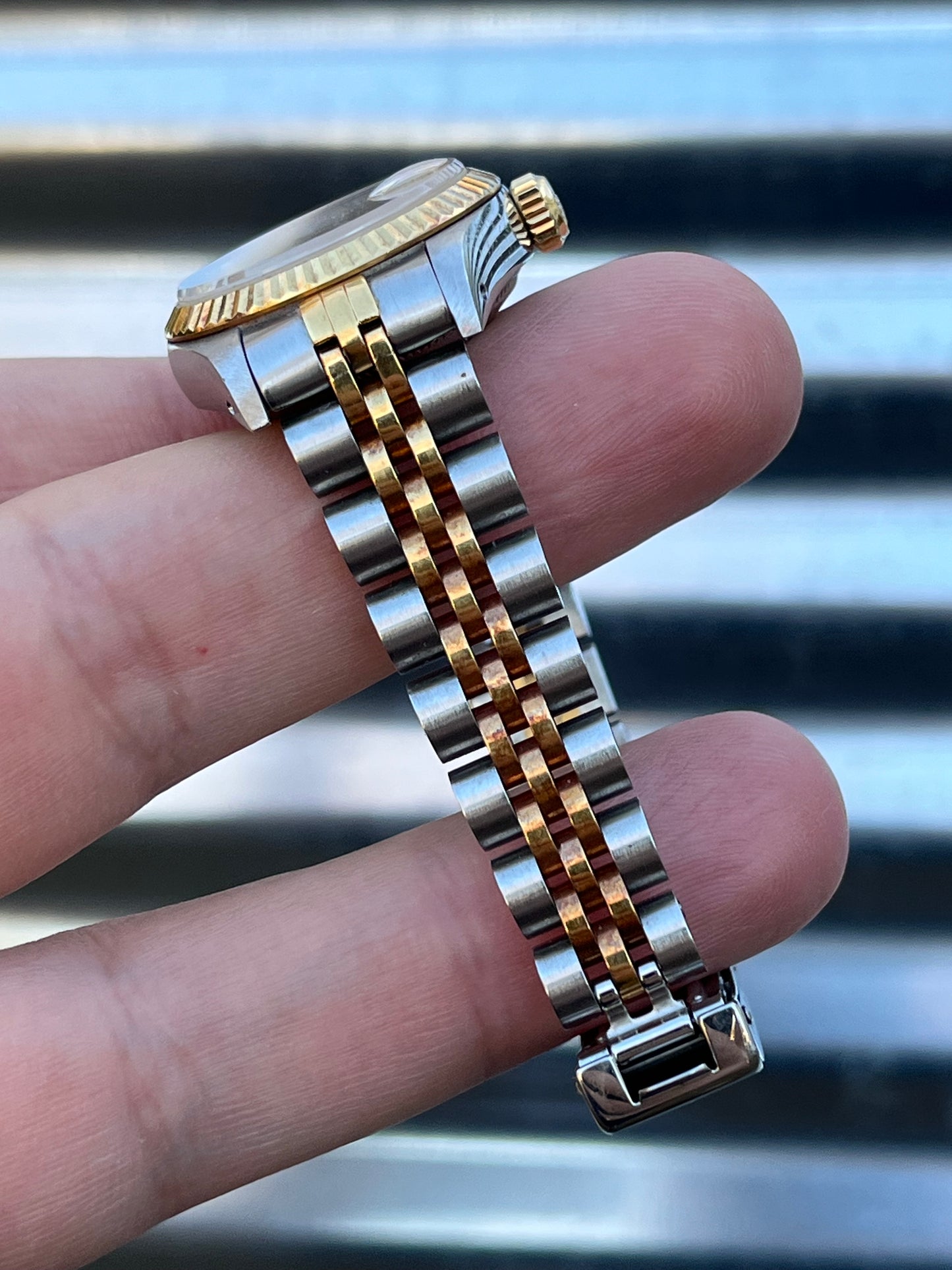 Rolex Ladies Datejust 26mm Ref.69173 Box & Papers