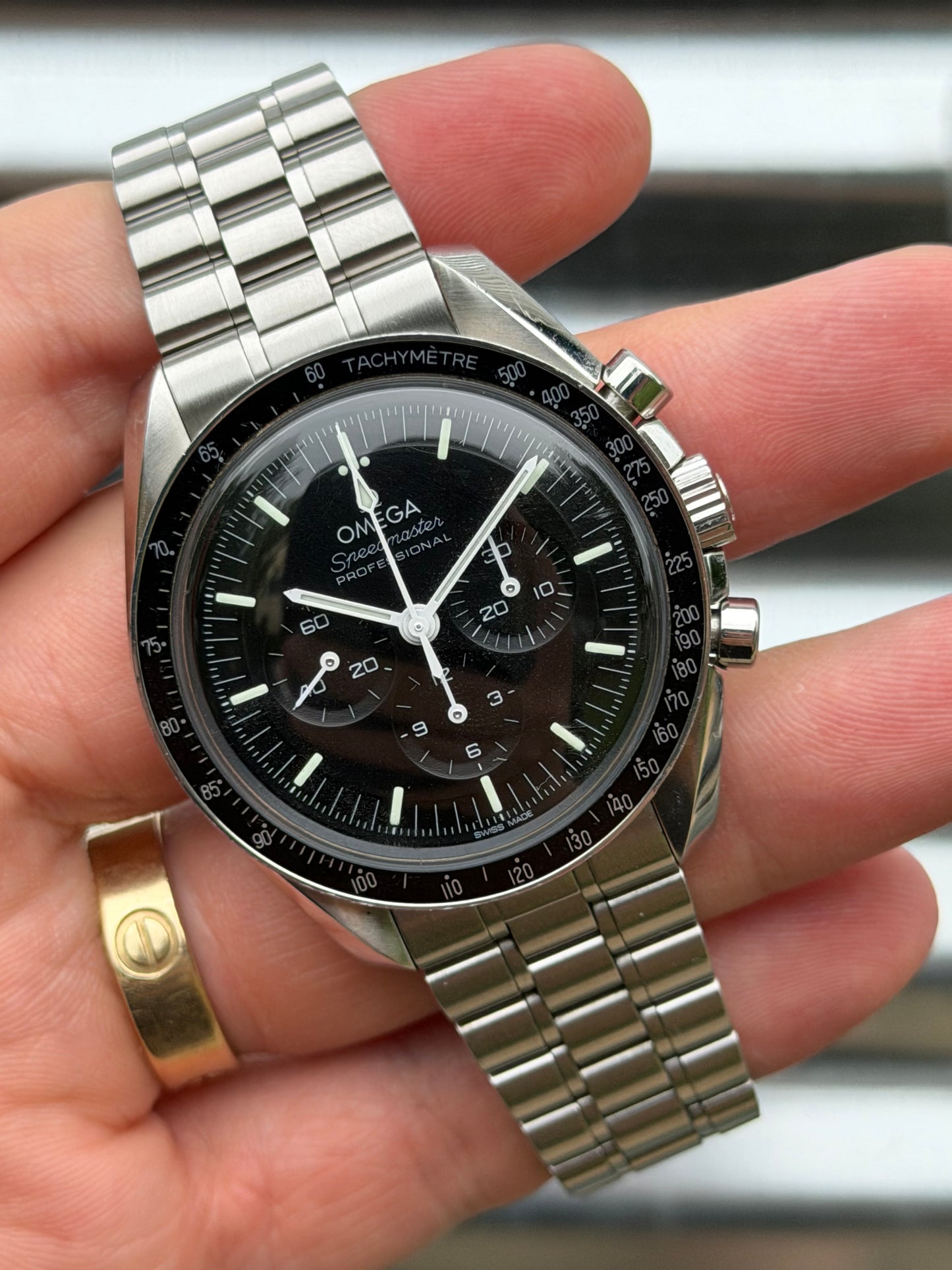 Omega Speedmaster Professional Moon Watch 42mm Ref: 310.30.42.50.01.001 Box & Cards