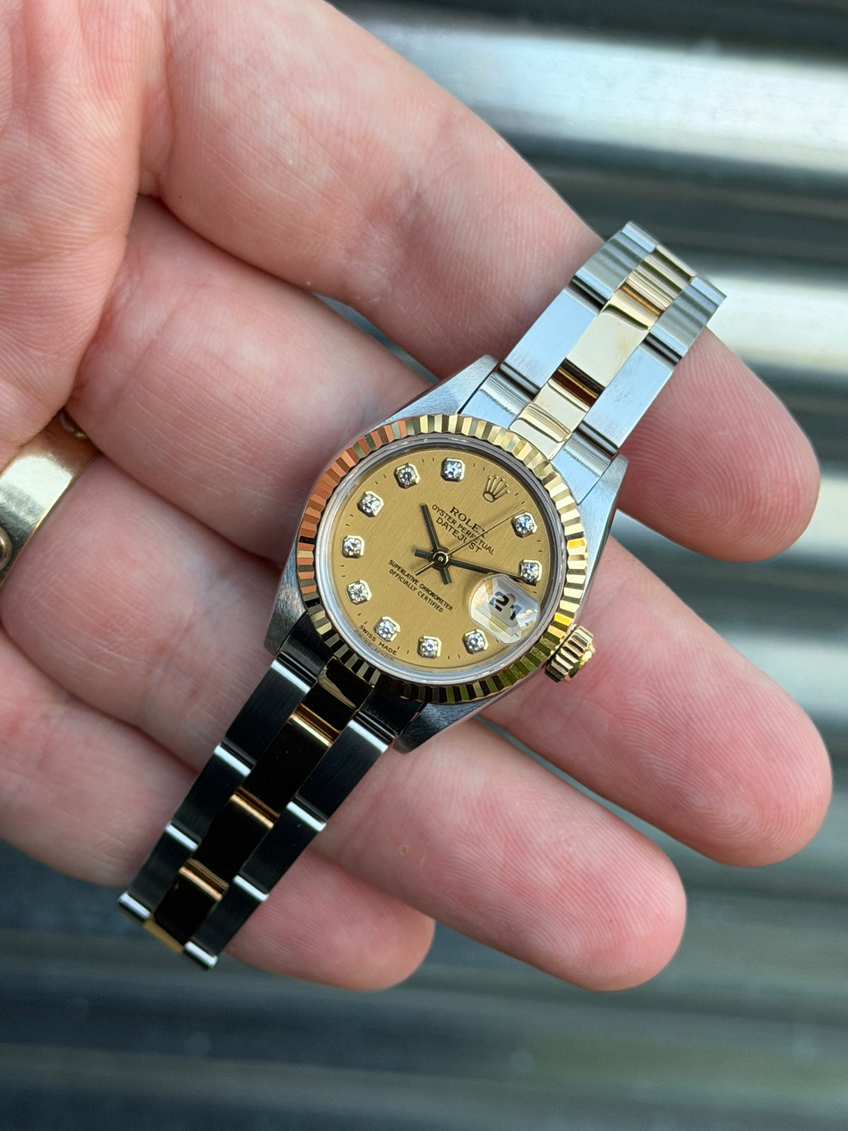 Rolex Ladies Datejust “Champagne Diamond Dial” 26mm Ref.69173 Box & Papers