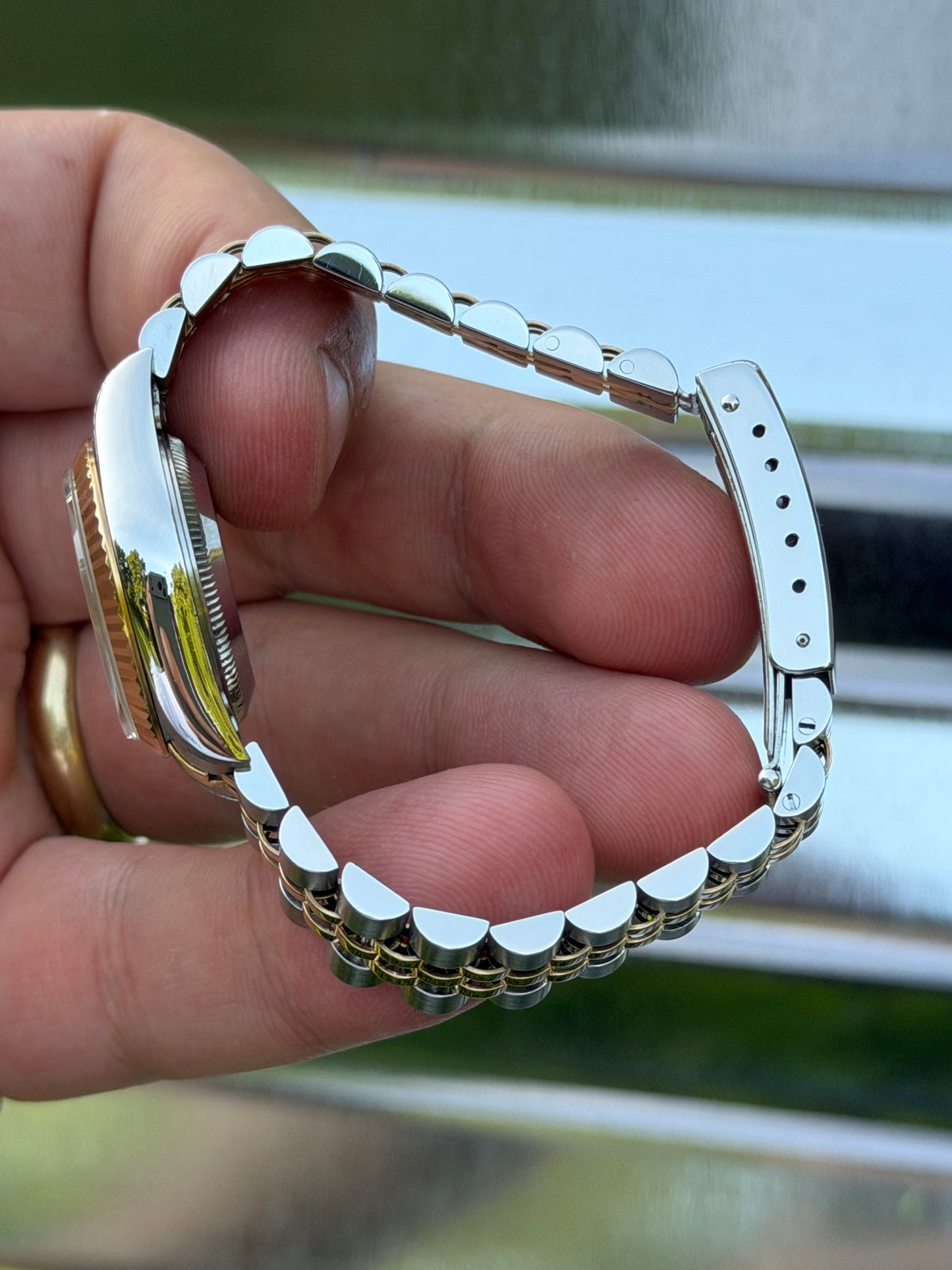 Rolex Ladies Datejust “Pyramid Dial” 26mm Ref.69173 Box & Papers