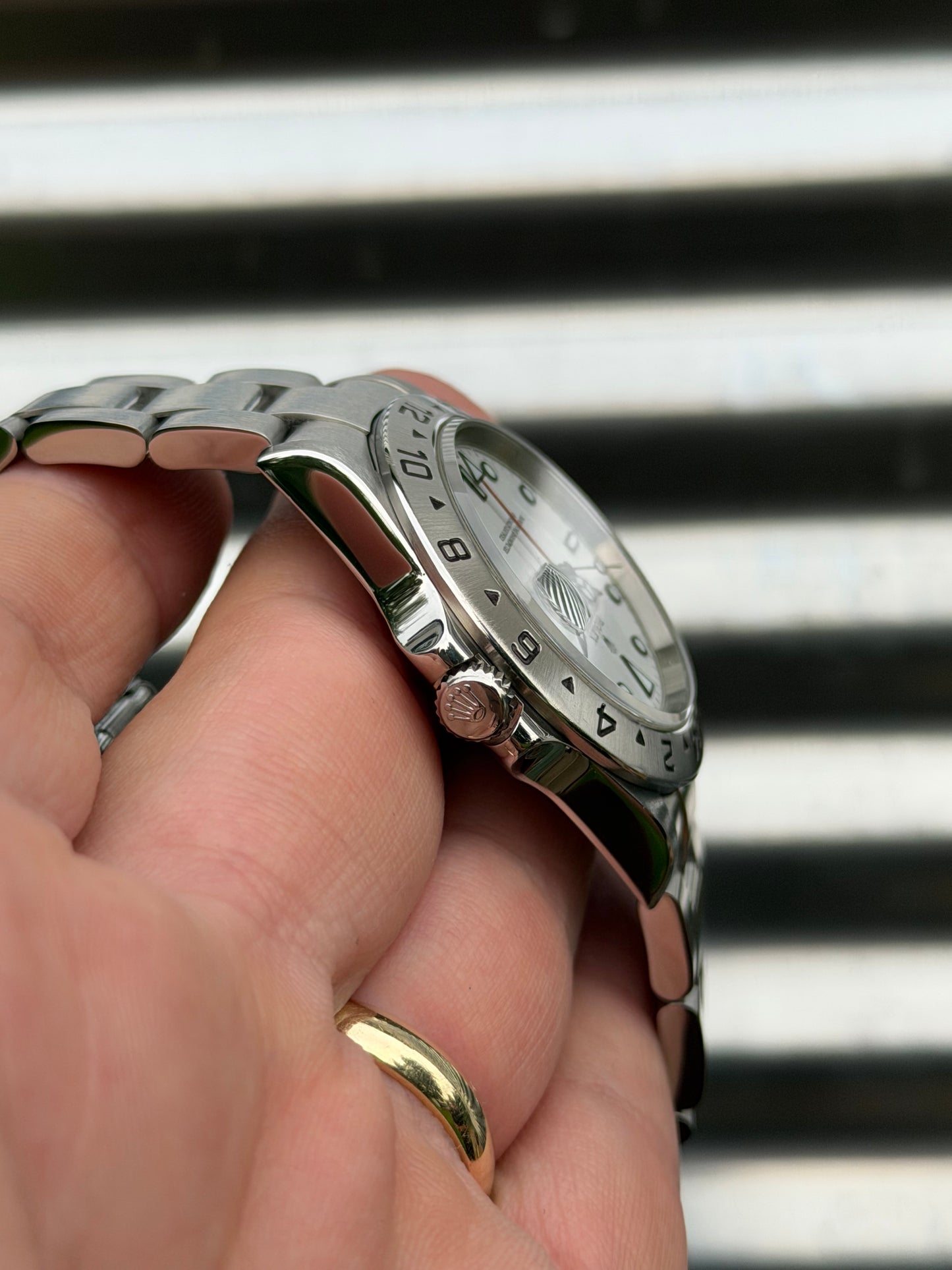 Rolex Explorer II “Polar” 40mm Ref.16570 Box & Papers