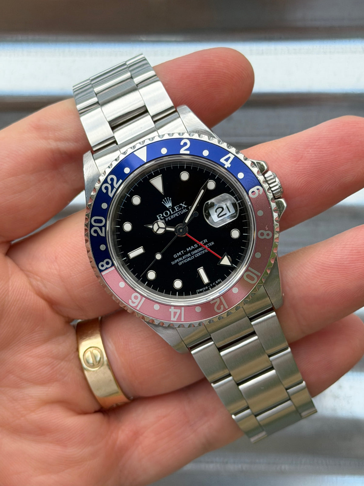 Rolex GMT Master Pepsi 40mm Ref.16700 Box & Papers