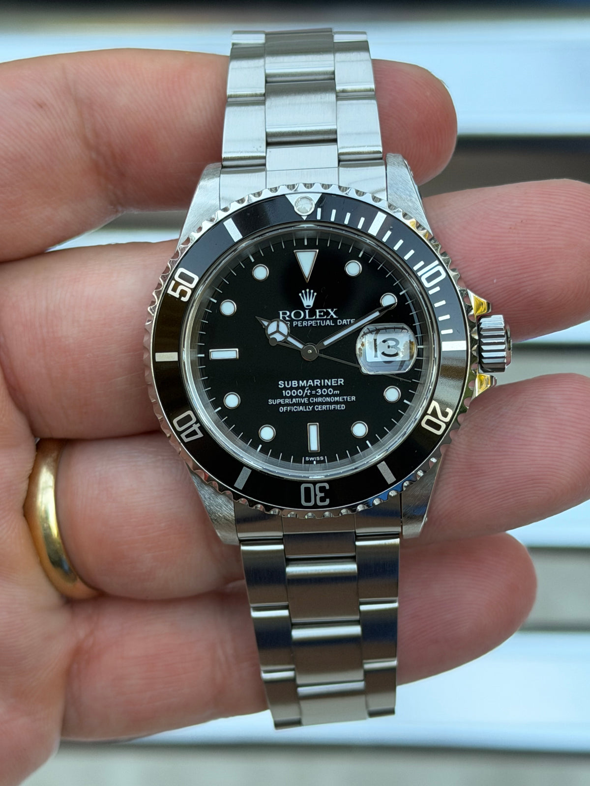 Rolex Submariner Date “Swiss Only”40mm Ref.16610 Box & Papers
