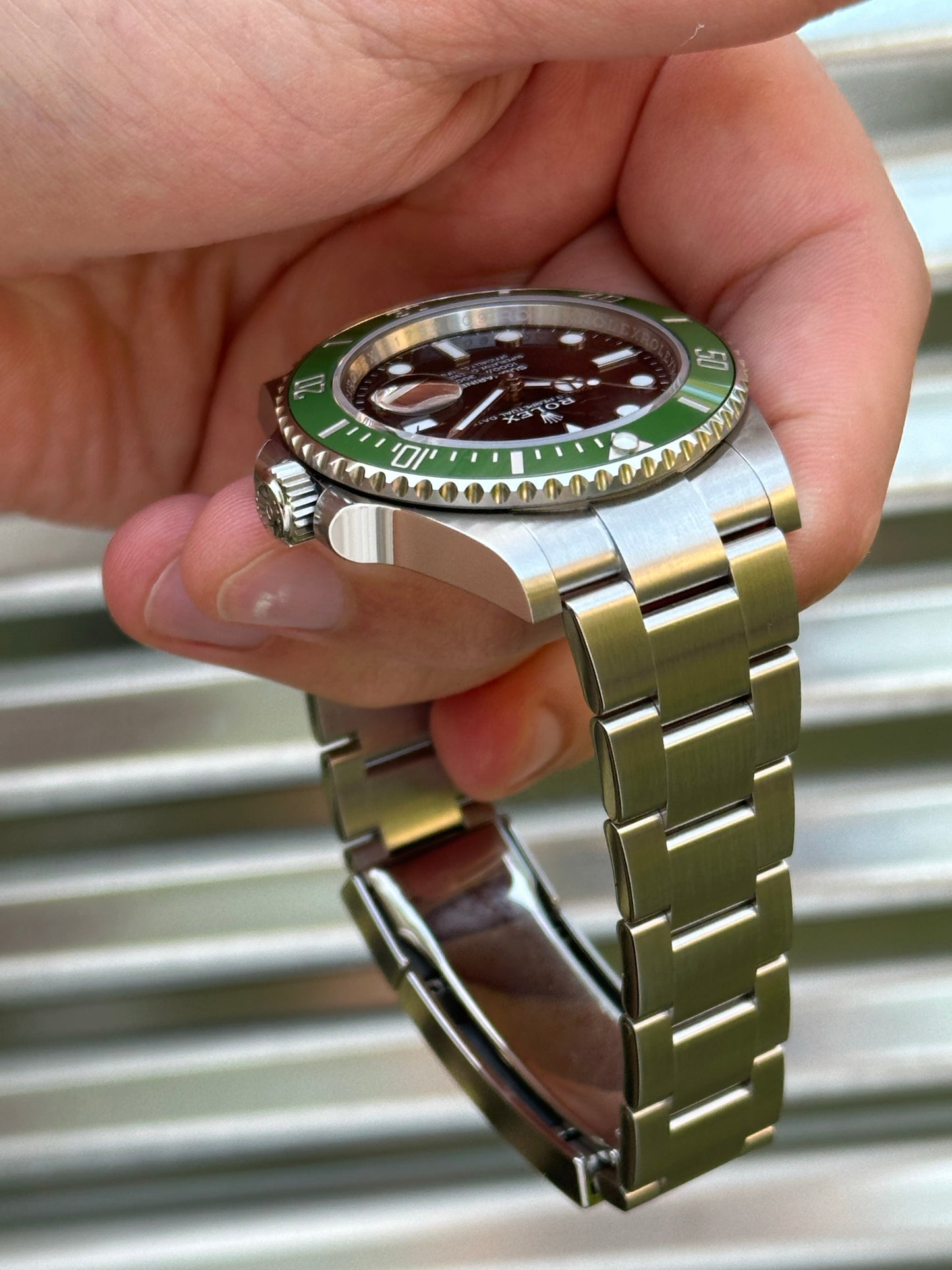 Rolex Submariner Date “Starbucks” 41mm Ref.126610LV Box & Card from June 2025
