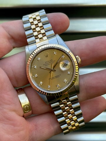 Rolex Datejust 36mm “Champagne Diamond Dial” Ref.16233 Box & Papers