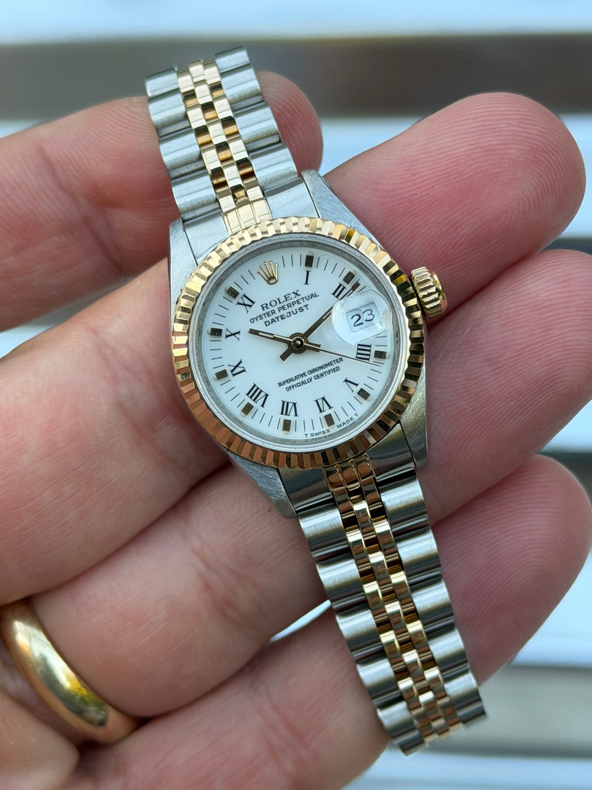 Rolex Ladies Datejust 26mm Ref.69173 Box & Papers