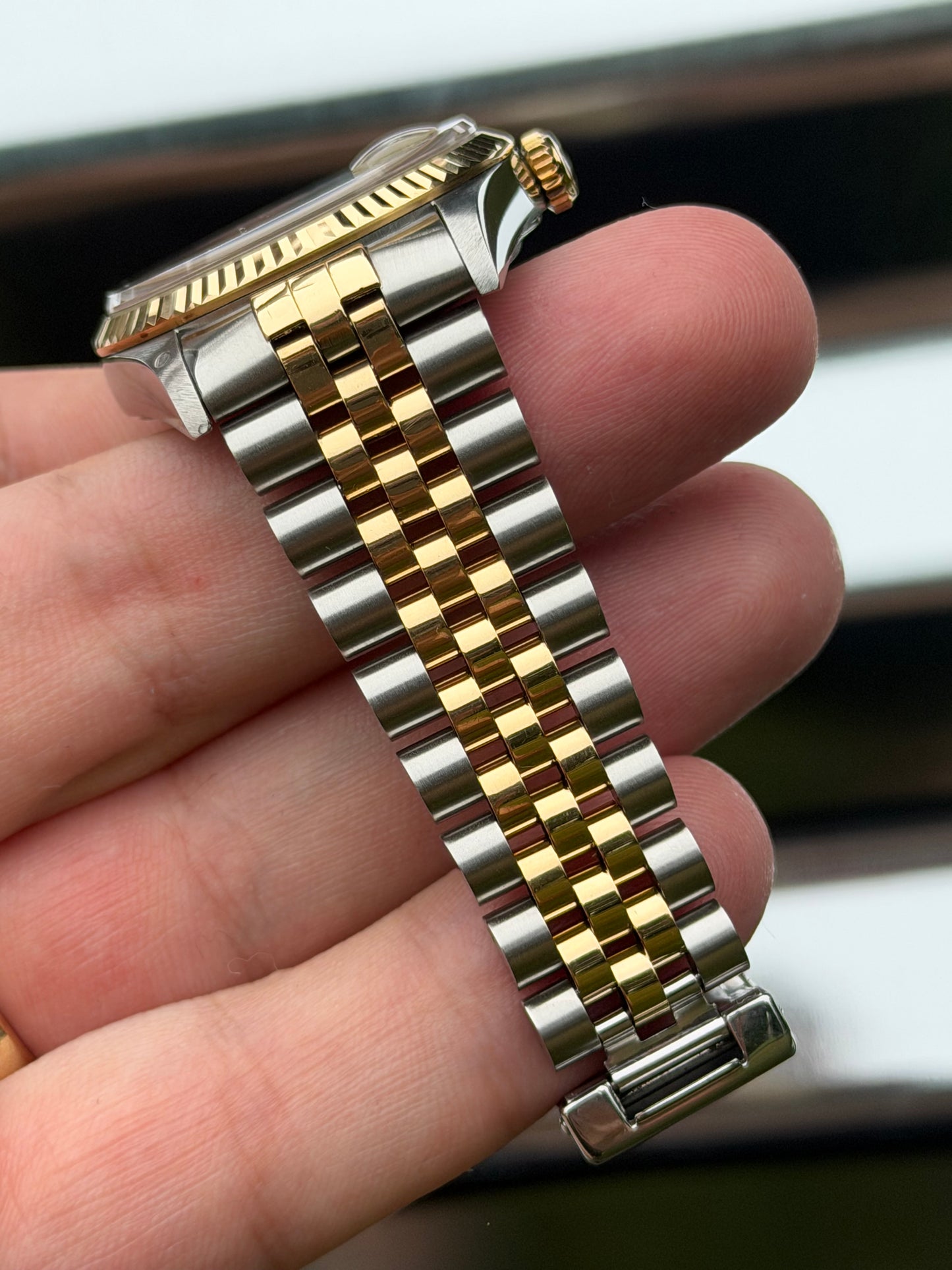 Rolex Datejust “Anniversary Diamond Dial” 36mm Ref.16233 Box & Papers