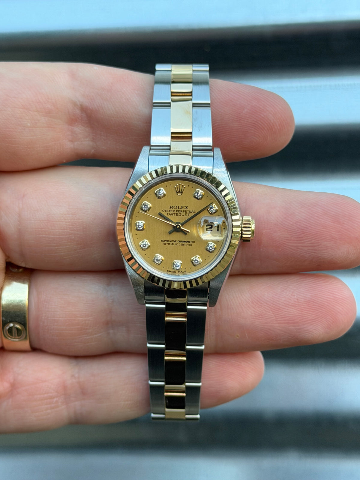 Rolex Ladies Datejust “Champagne Diamond Dial” 26mm Ref.69173 Box & Papers