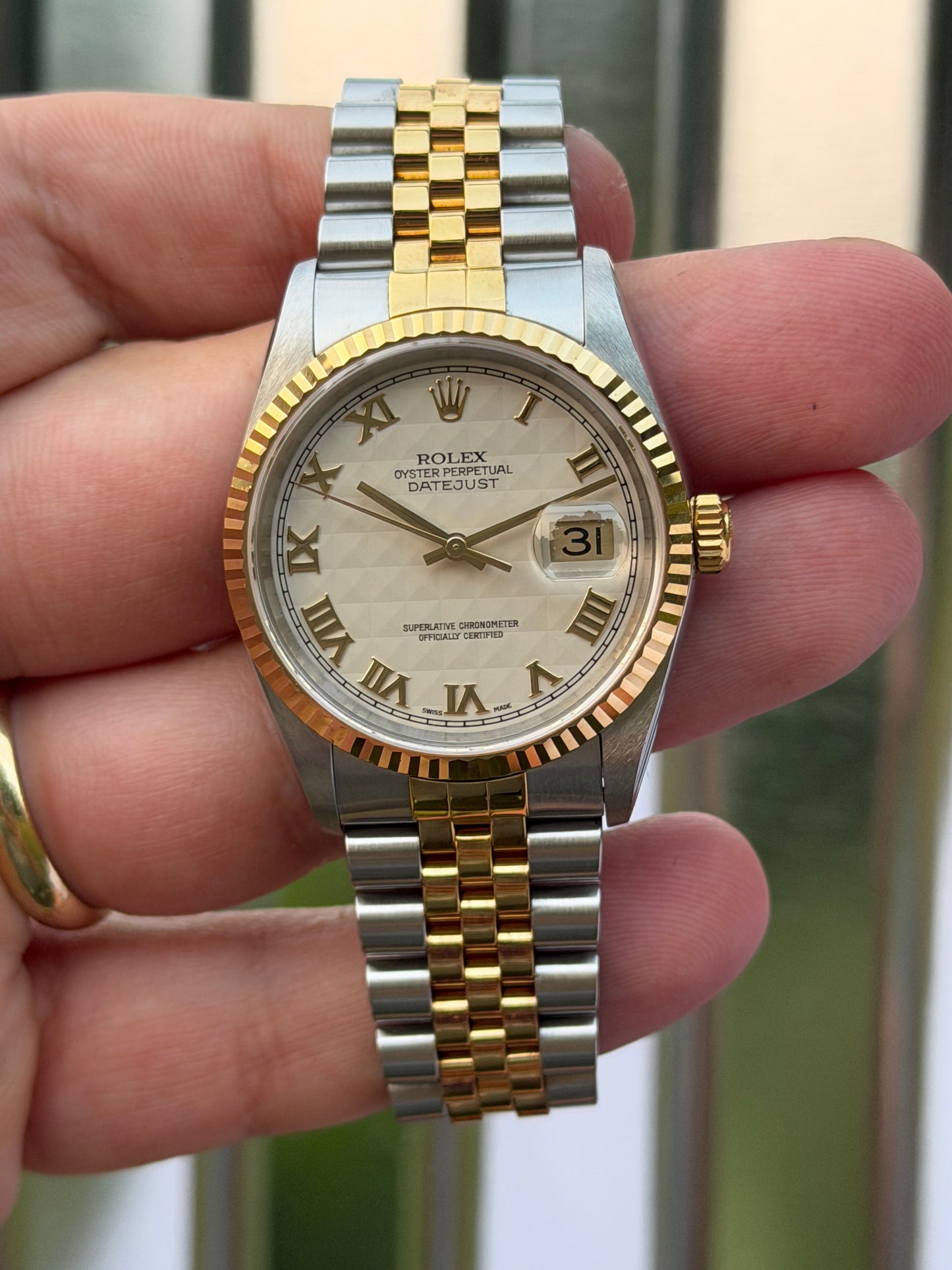 Rolex Datejust “Pyramid Dial” 36mm Ref.16233 Box & Papers