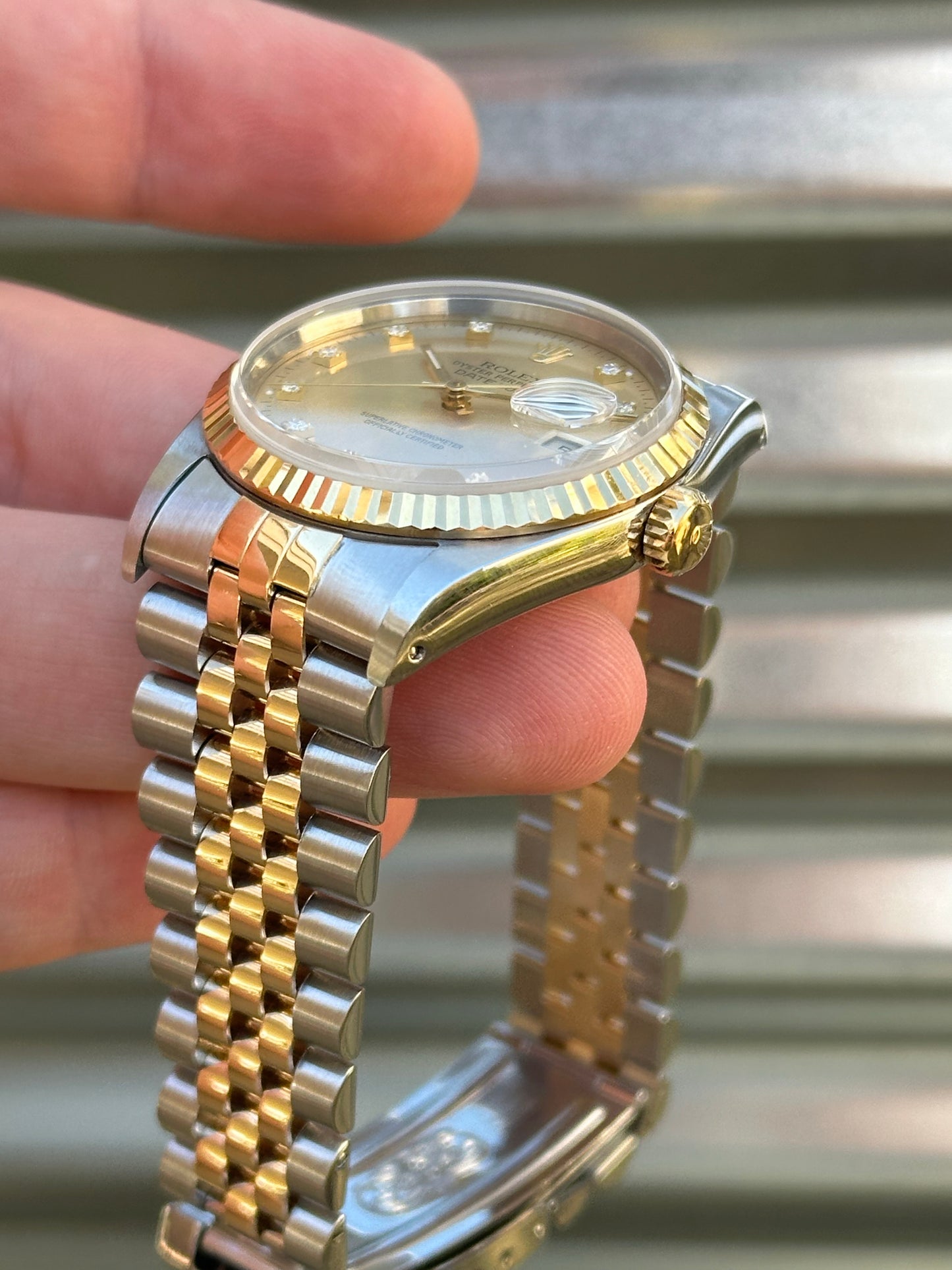 Rolex Datejust 36mm Ref.16233 “Champagne Diamond Dial” Box & Papers