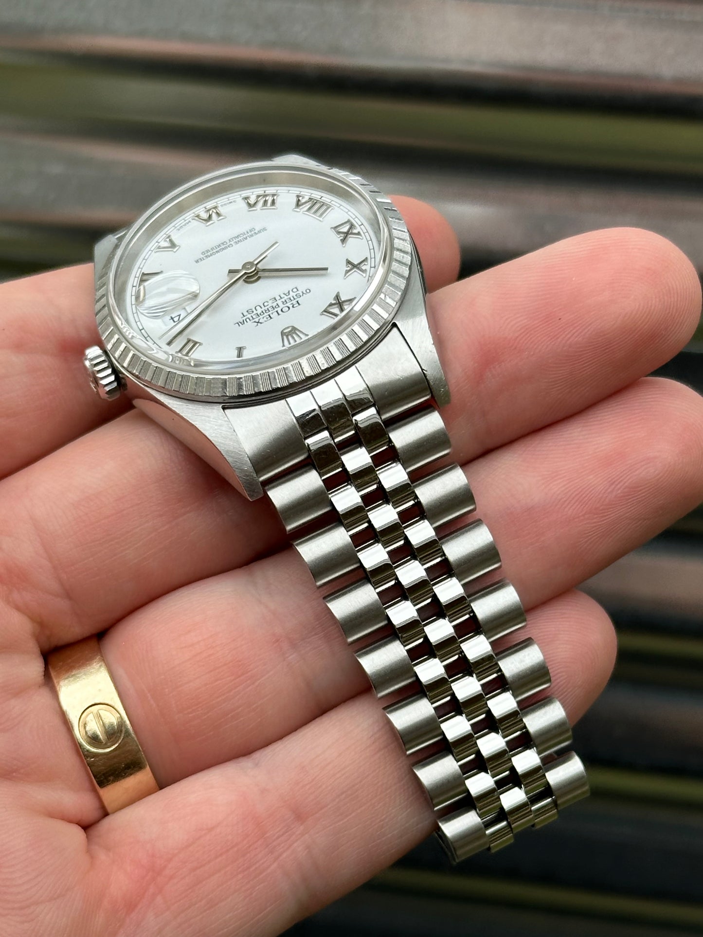 Rolex Datejust 36mm Ref.16220 White Roman Dial Box & Papers