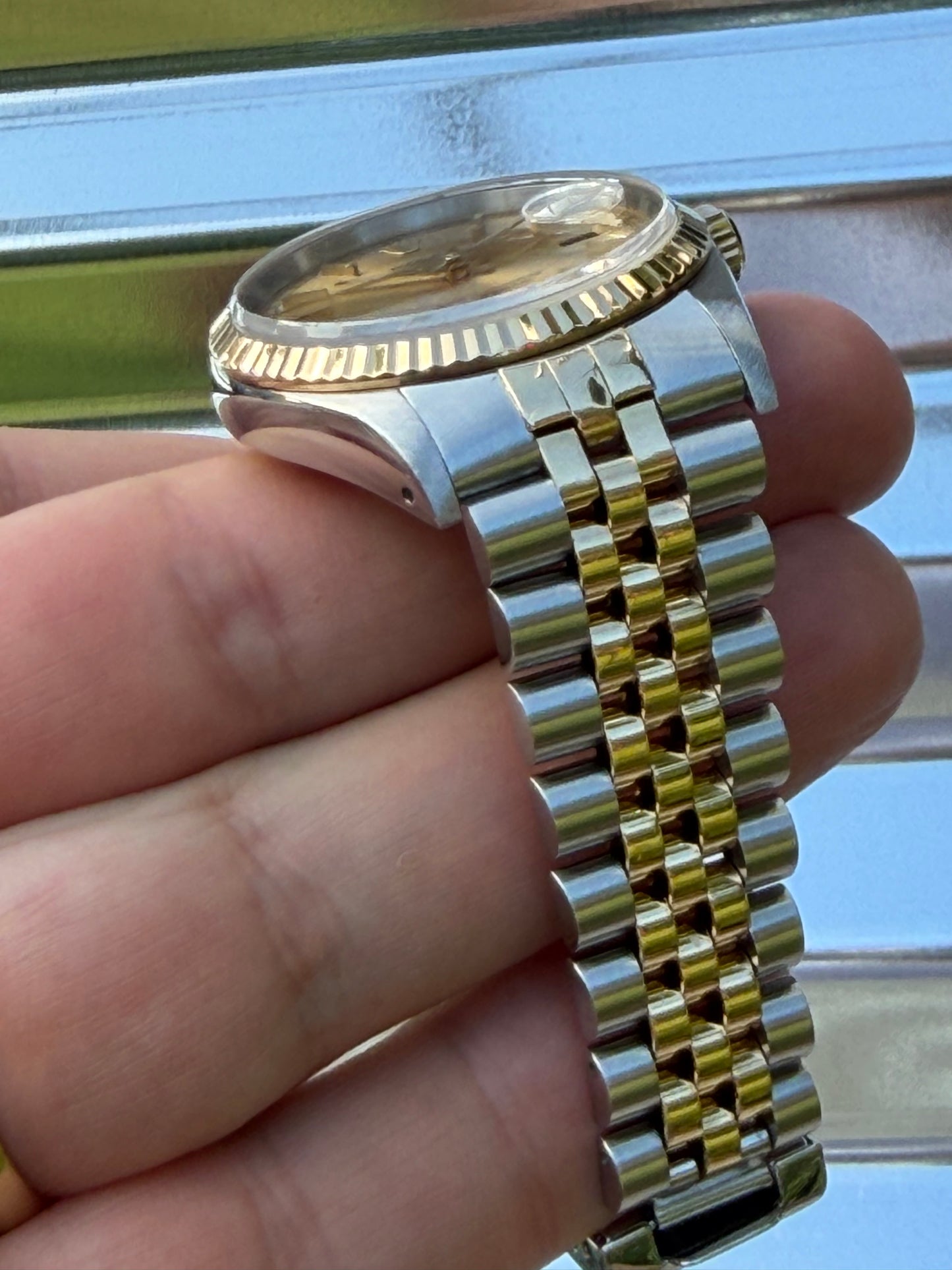 Rolex Datejust 36mm Ref.16233 “Champagne Dial” Box & Papers