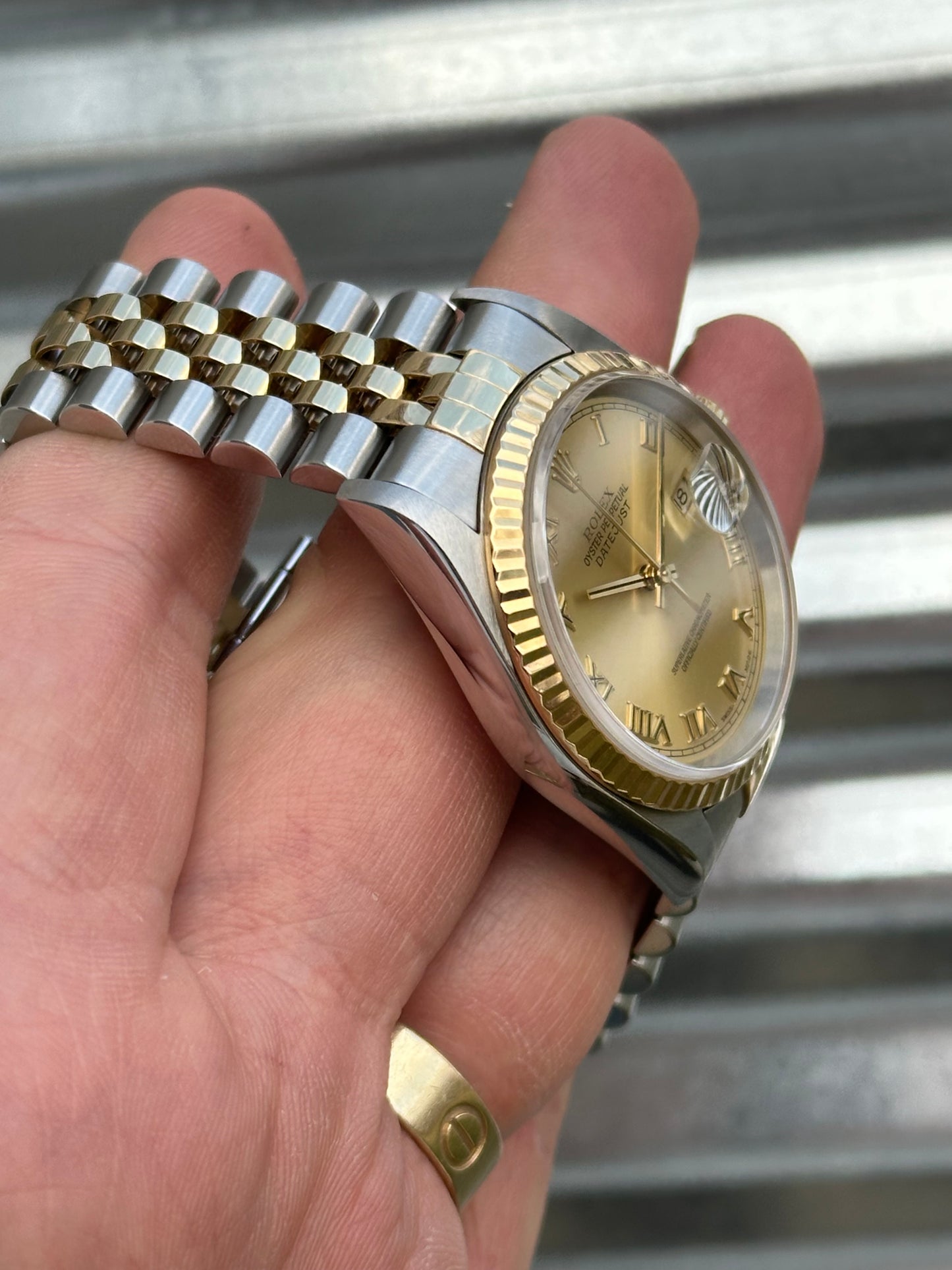 Rolex Datejust 36mm Ref.16233 “Champagne Roman Numeral Dial” Box & Papers