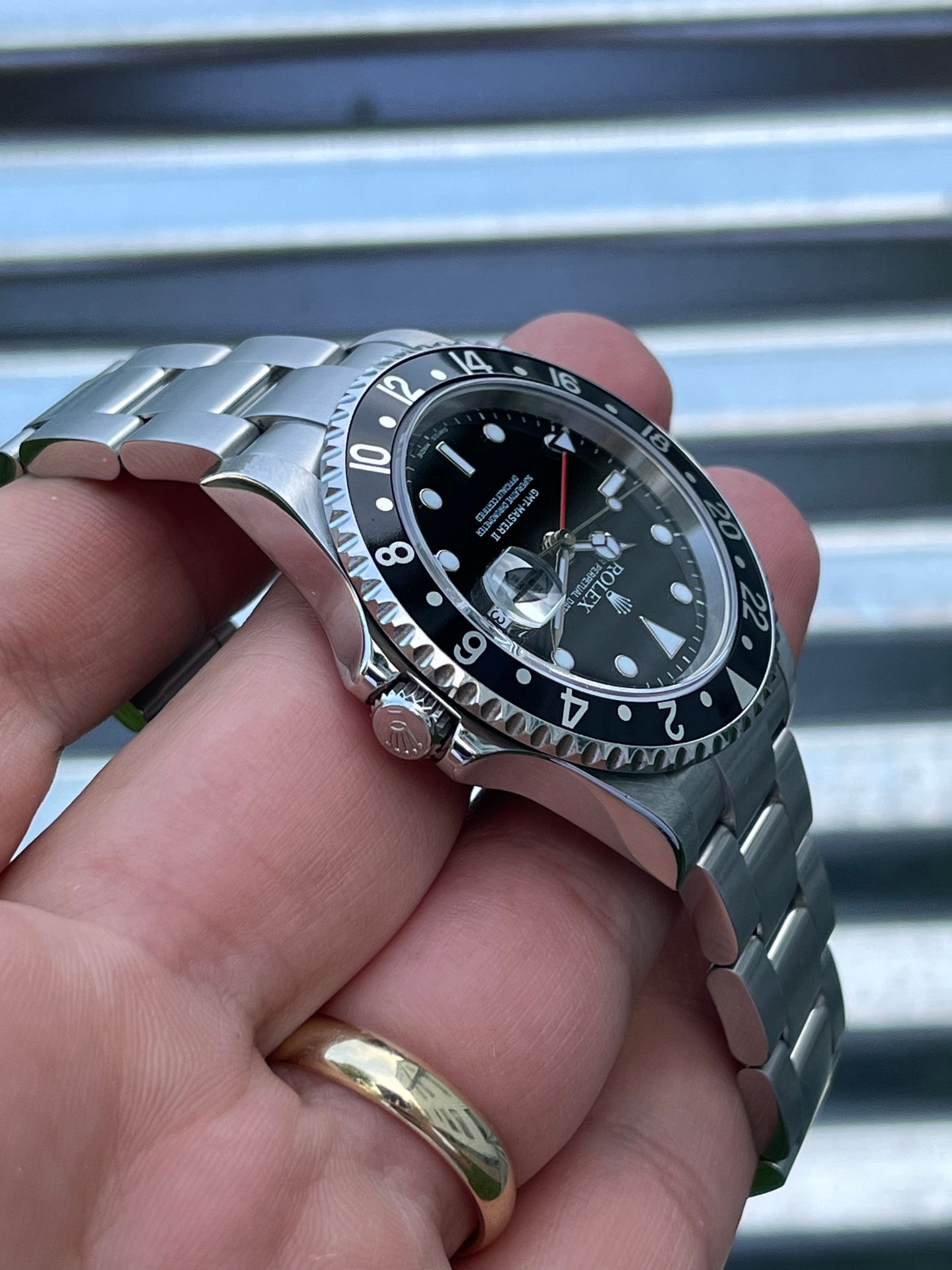 Rolex GMT Master II 40mm Ref.16710 Box & Papers