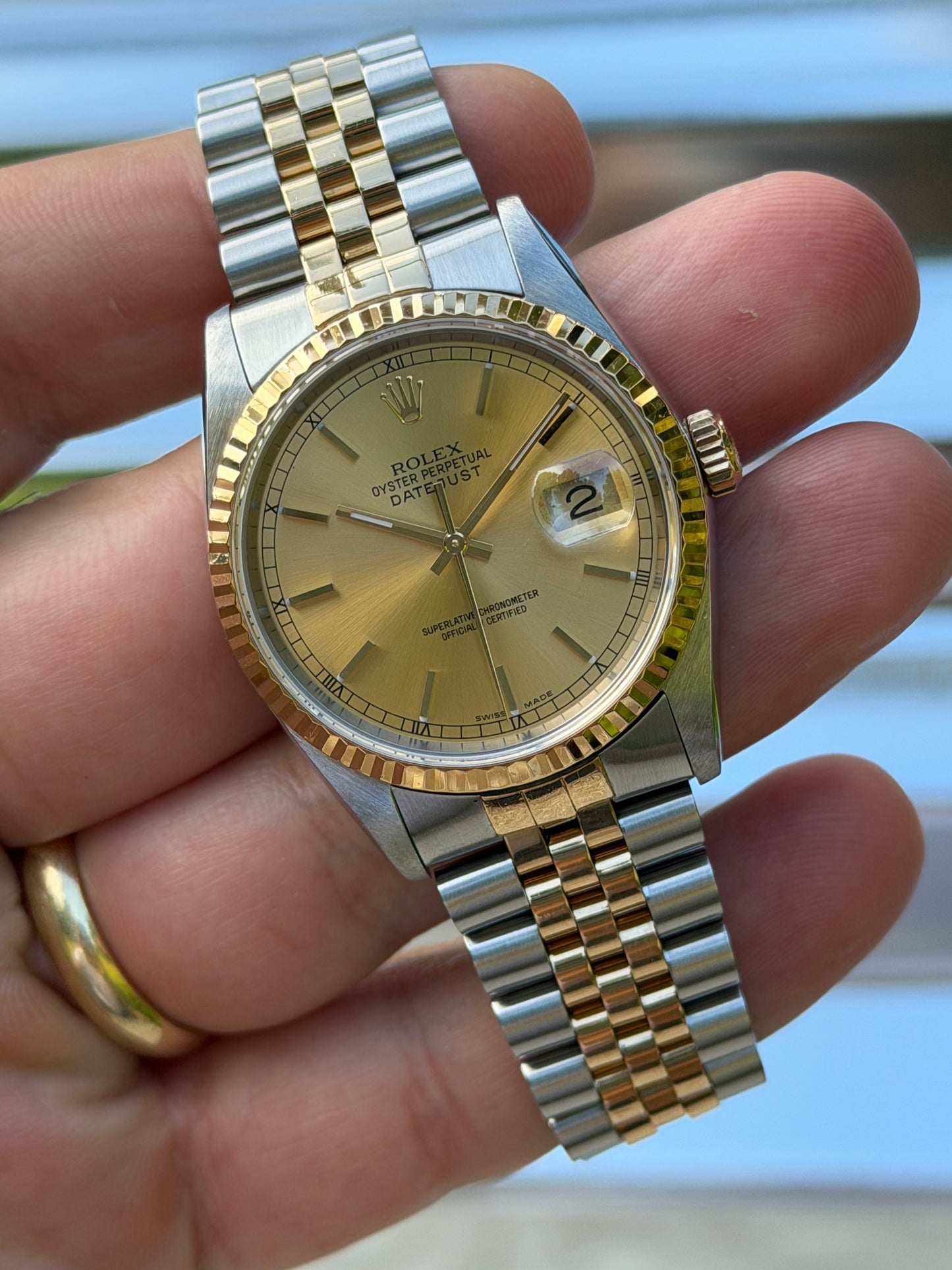 Rolex Datejust 36mm Ref.16233 “Champagne Dial” Box & Papers