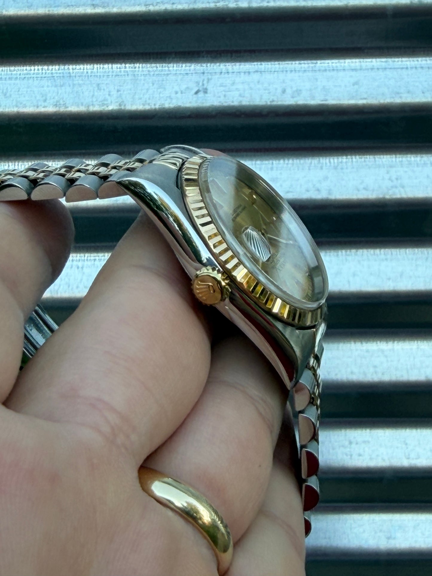 Rolex Datejust “Champagne Dial” 36mm Ref.16233 Box & Papers