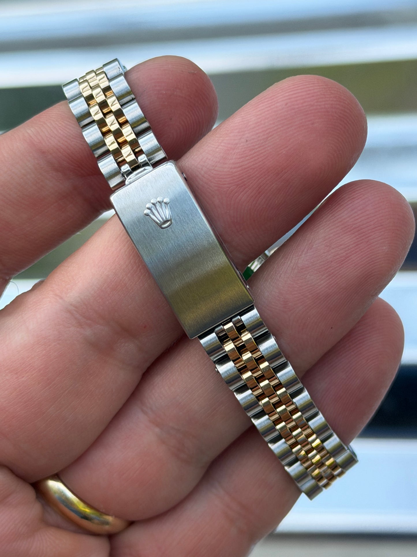 Rolex Ladies Datejust “Champagne Diamond Dial” 26mm Ref.69173 Box & Papers