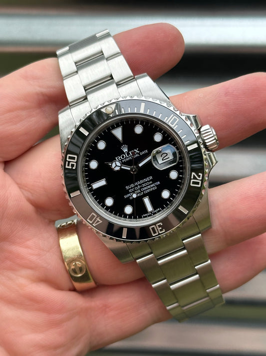 Rolex Submariner Date 40mm Ref.116610LN Watch w/Card