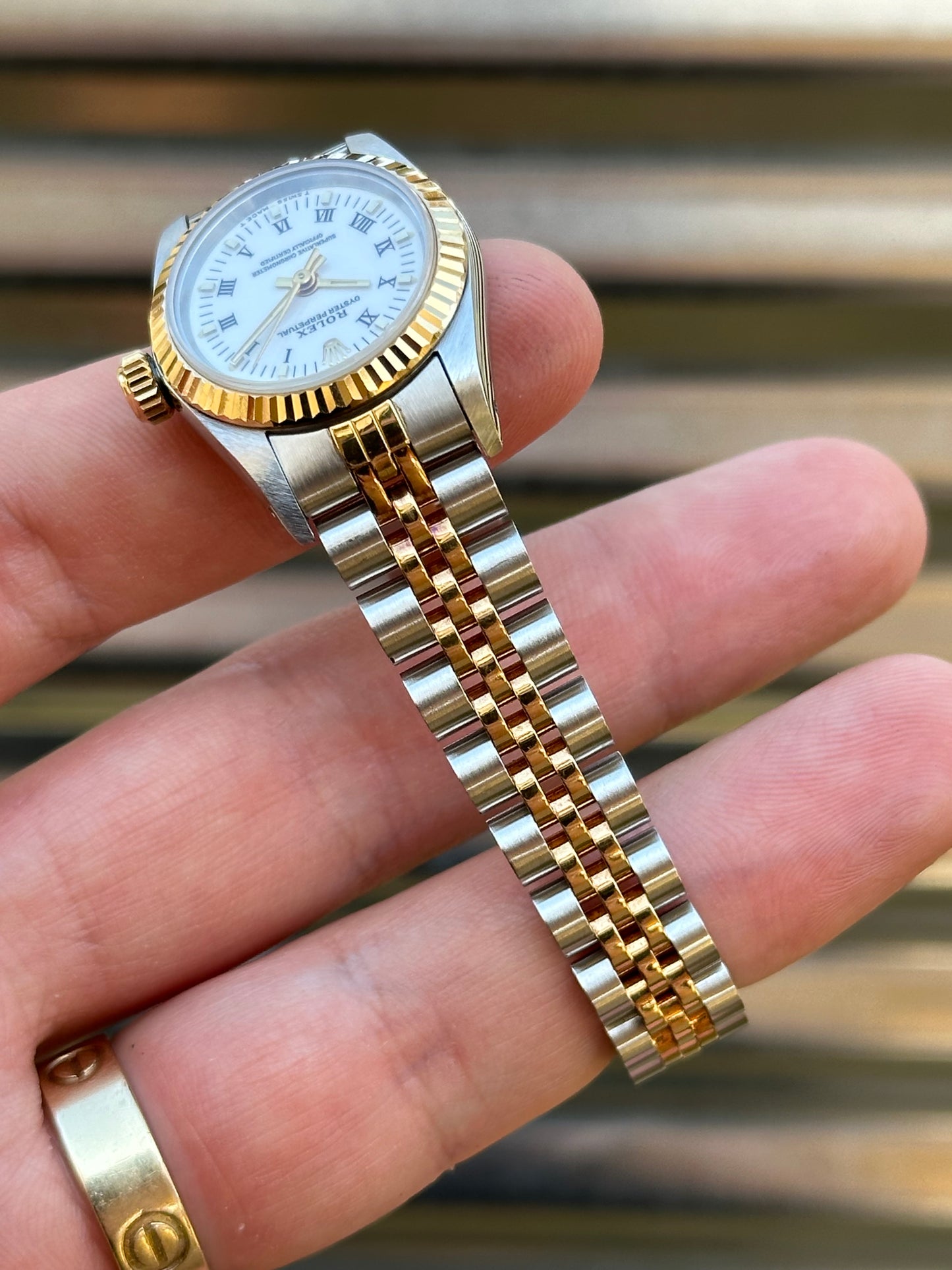 Rolex Ladies Datejust Ref.67193 Box & Papers