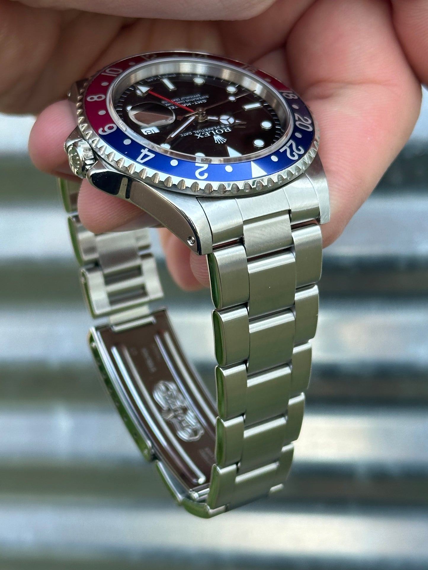 Rolex GMT Master Pepsi 40mm Ref.16700 Box & Papers
