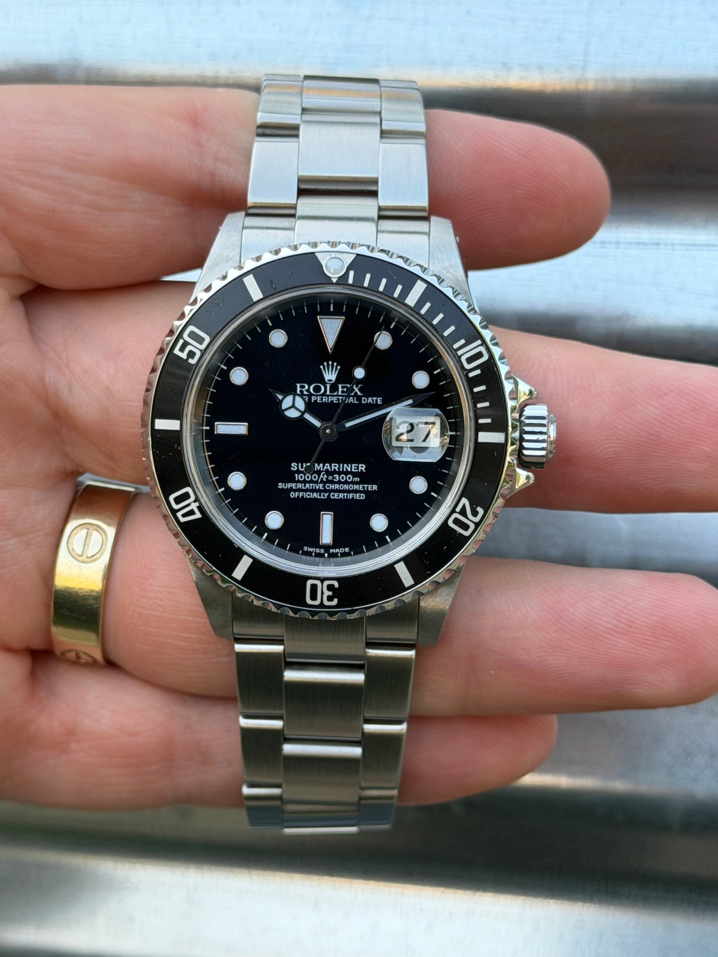Rolex Submariner Date 40mm Ref.16610 Box & Papers
