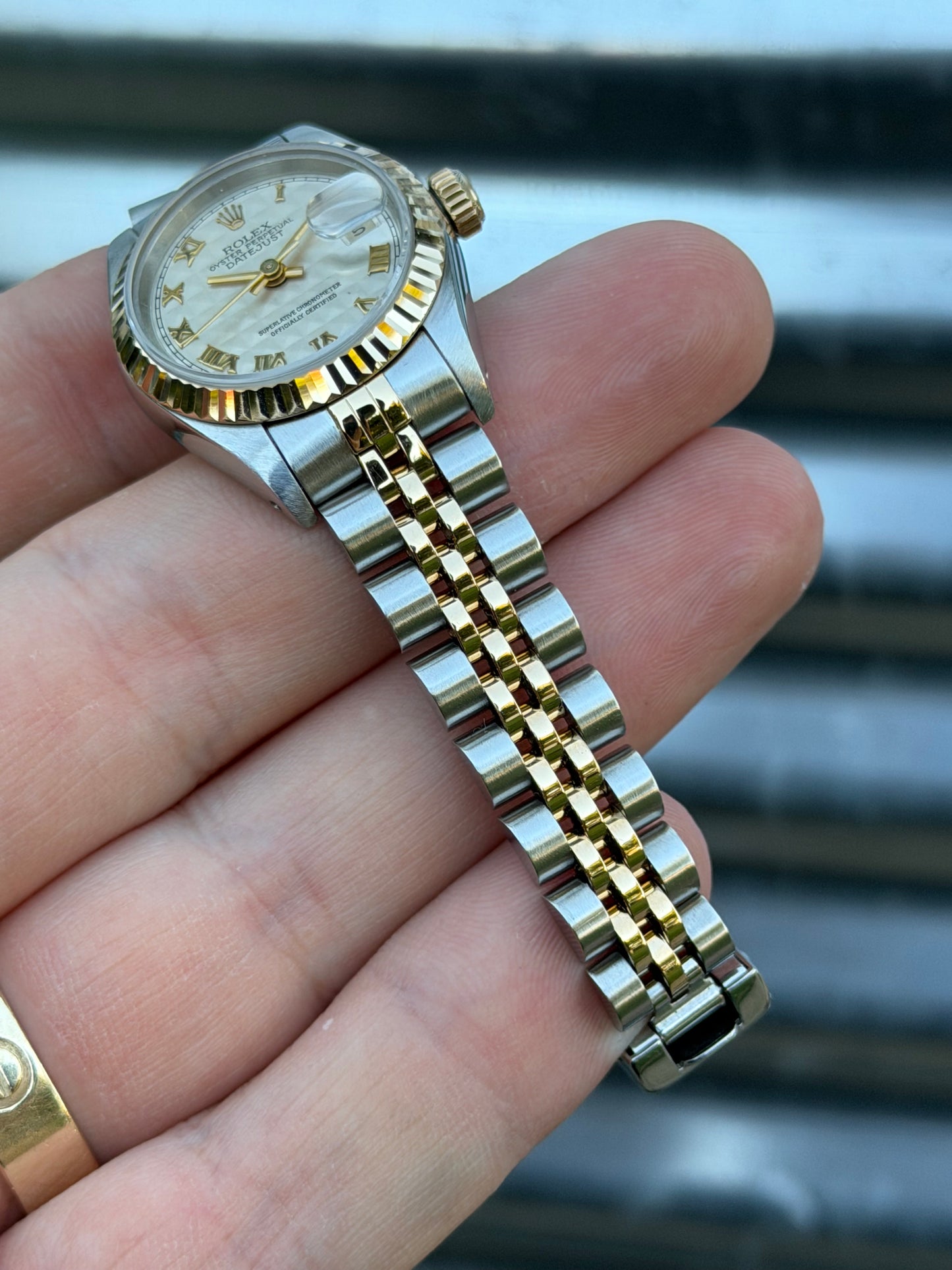 Rolex Ladies Datejust “Pyramid Dial” 26mm Ref.69173 Box & Papers