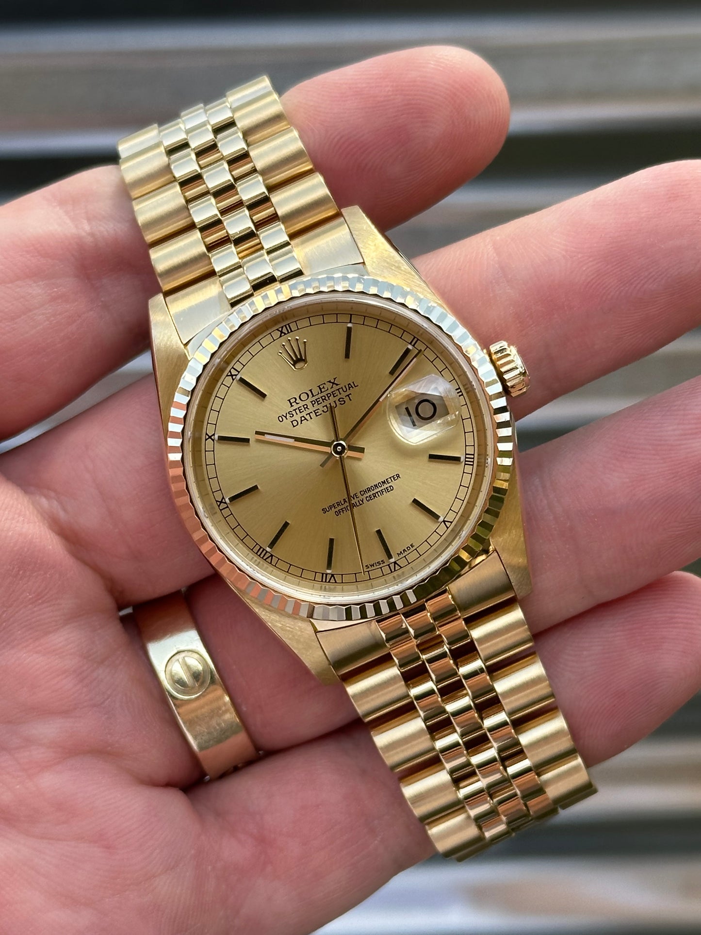 Rolex Datejust 36mm Ref.16238 Solid 18k Gold Box & Papers