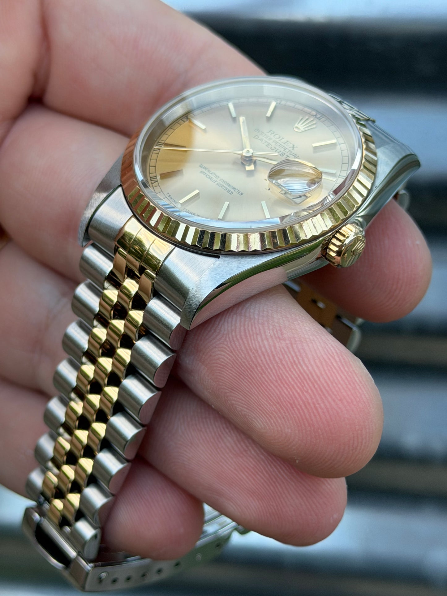 Rolex Datejust “Champagne Dial” 36mm Ref.16233 Box & Papers