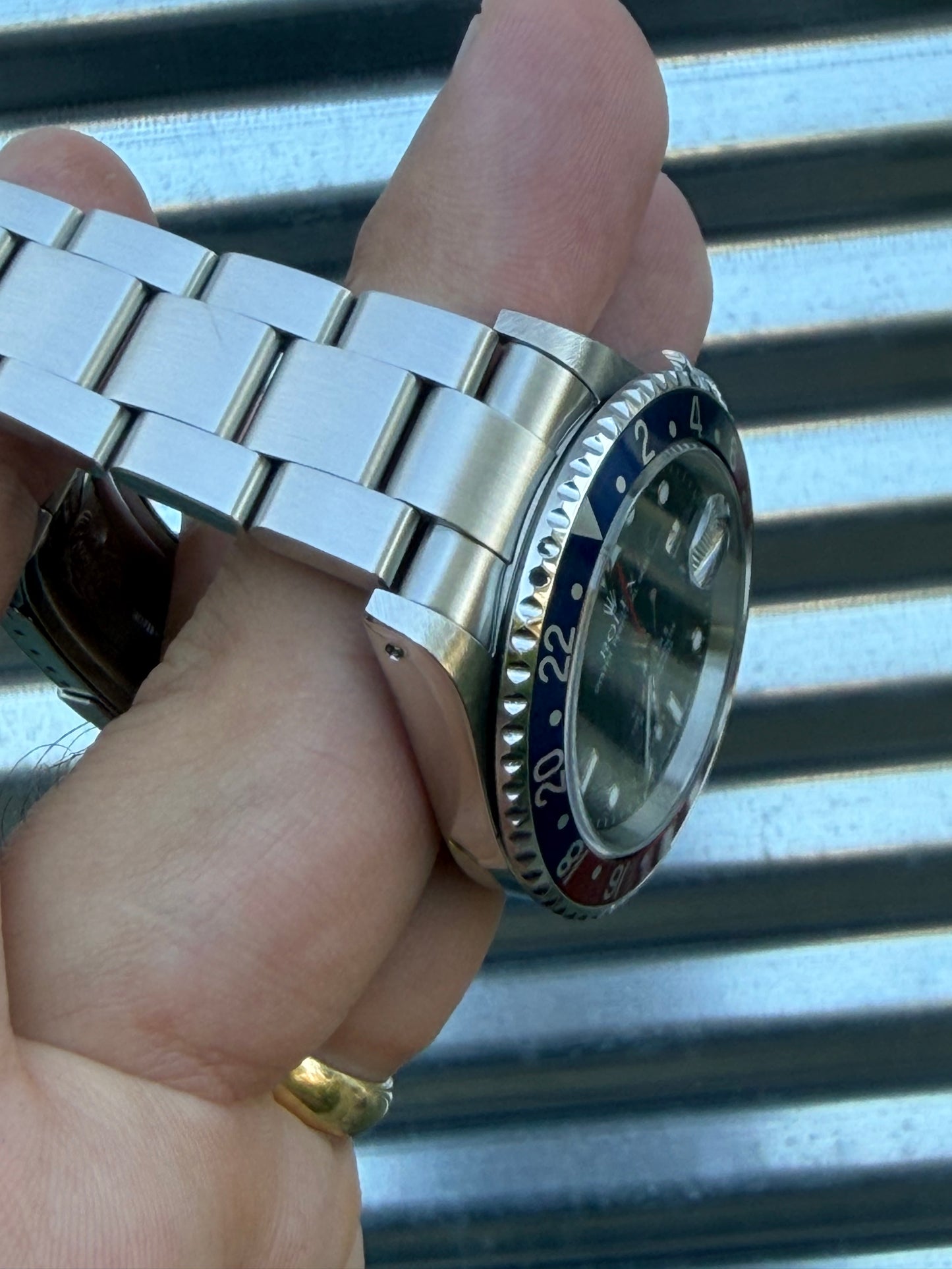 Rolex GMT Master II “Pepsi”40mm Ref.16710 Box & Papers