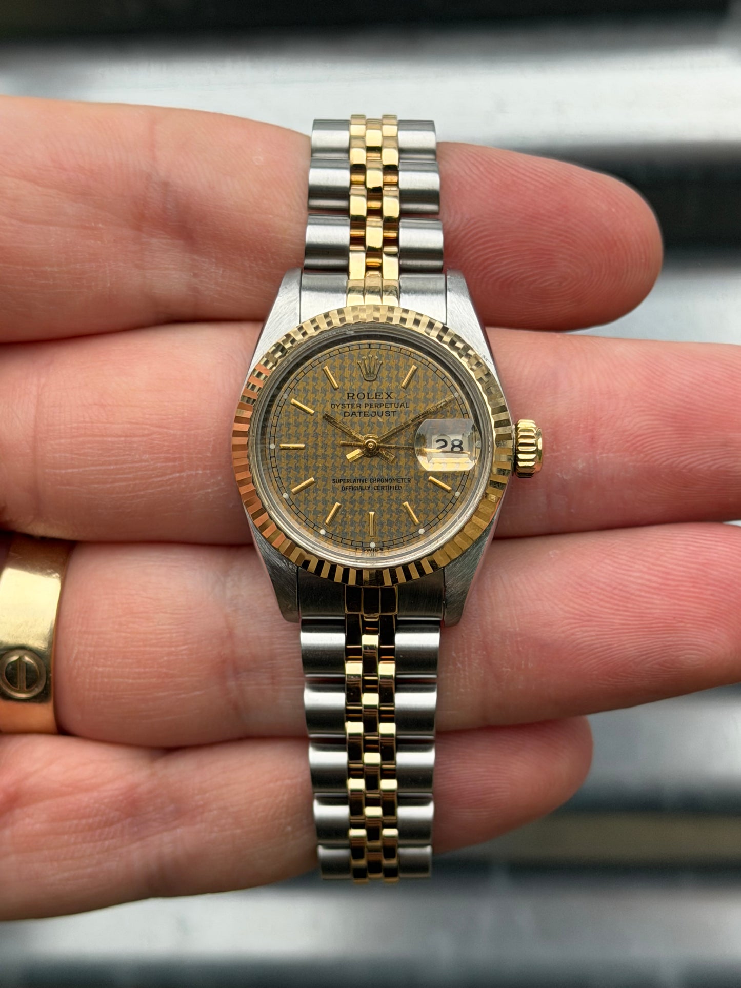 Rolex Ladies Datejust “Houndstooth Dial” 26mm Ref.16233 Box & Papers