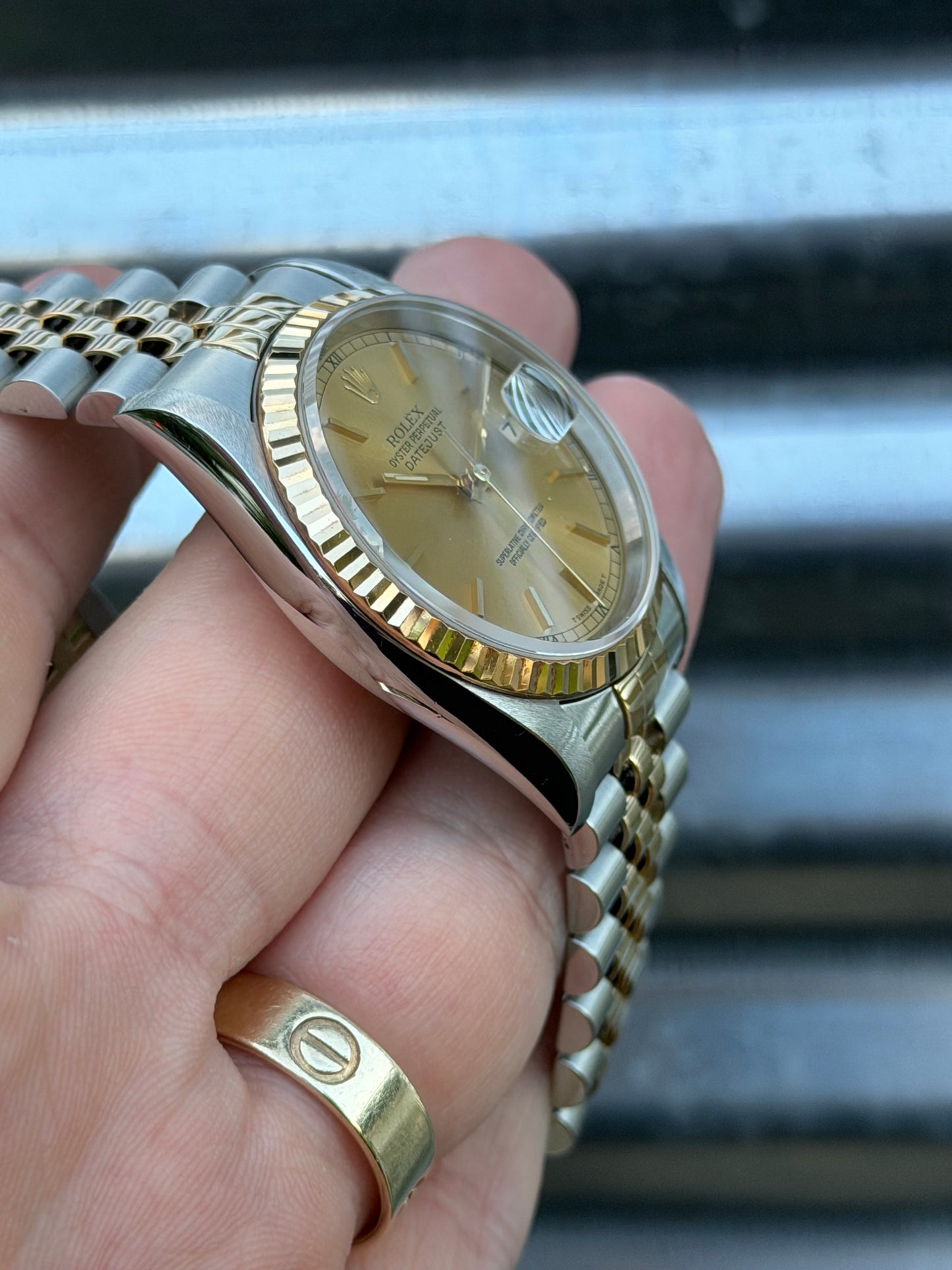 Rolex Datejust “Champagne Dial” 36mm Ref.16233 Box & Papers