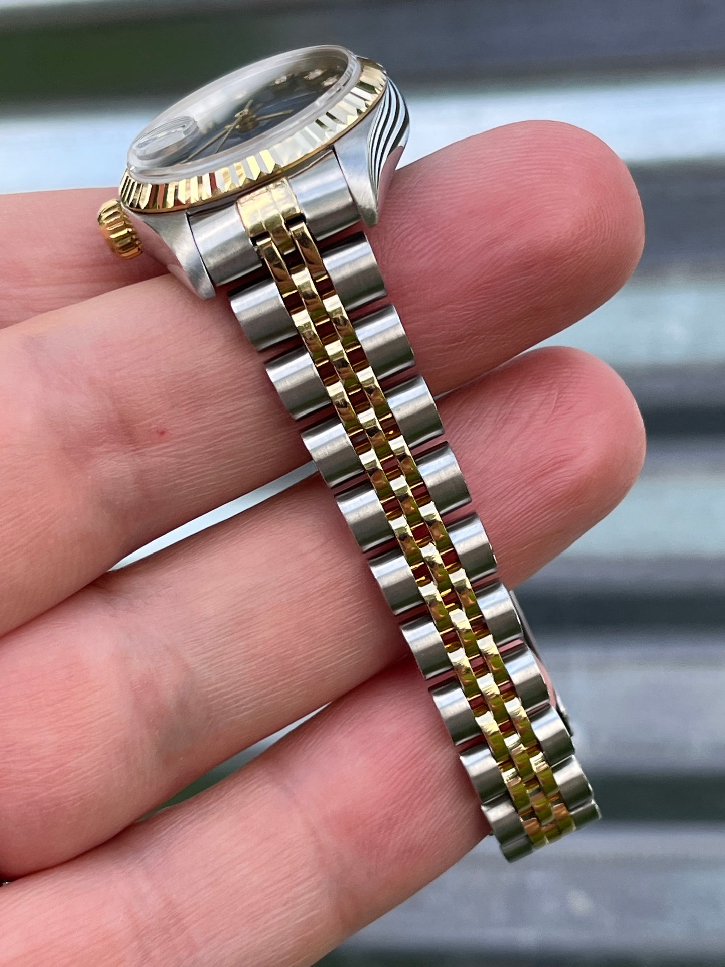 Rolex Lady Datejust 26mm Ref.69173 Box & Papers “Blue Vignette Diamond Dial”