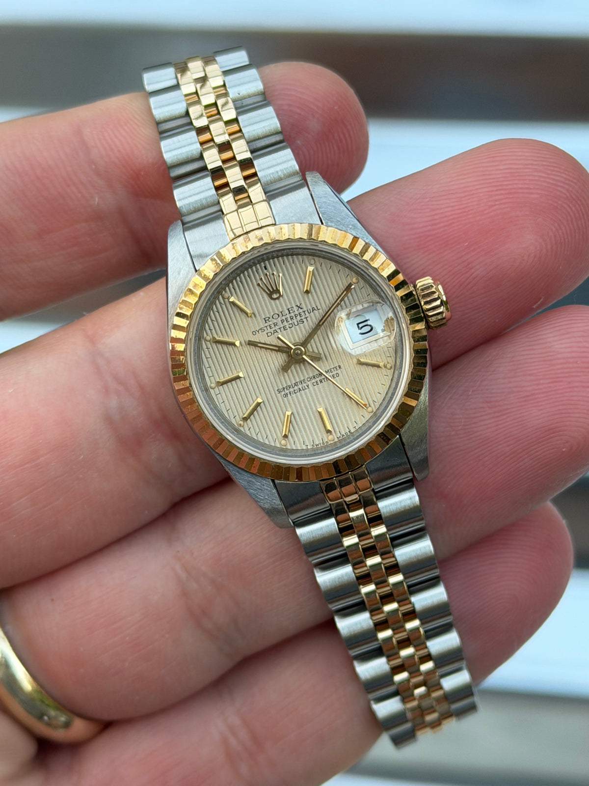 Rolex Ladies Datejust 26mm Ref.69173 Box & Papers