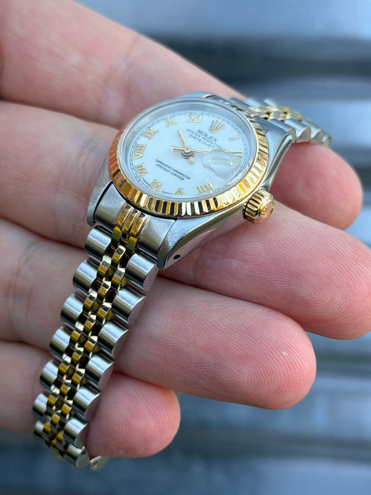 Rolex Ladies Datejust “White Roman Dial” 26mm Ref.69173 Box & Papers