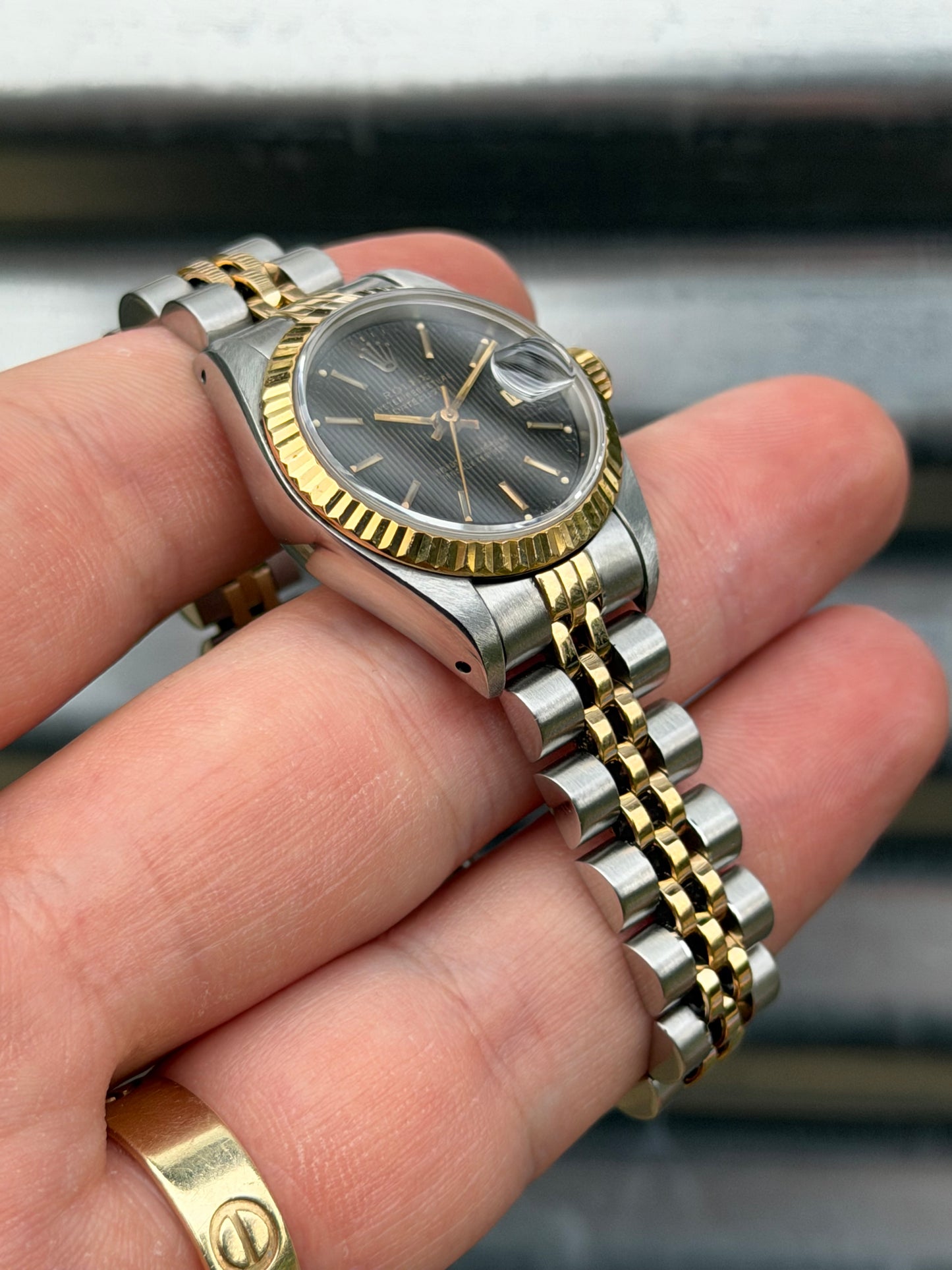 Rolex Ladies Datejust 26mm Ref.69173 Box & Papers “Black Tapestry Dial”