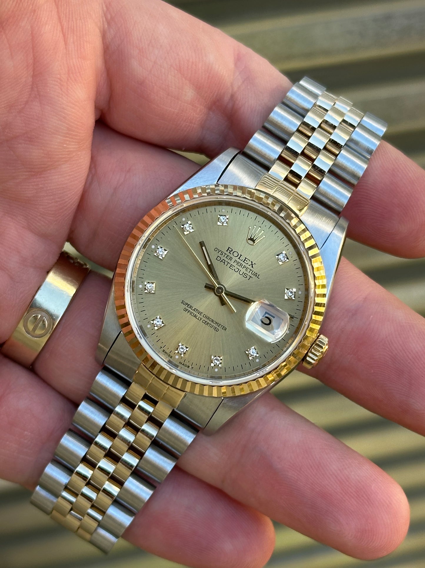 Rolex Datejust 36mm Ref.16233 “Champagne Diamond Dial” Box & Papers