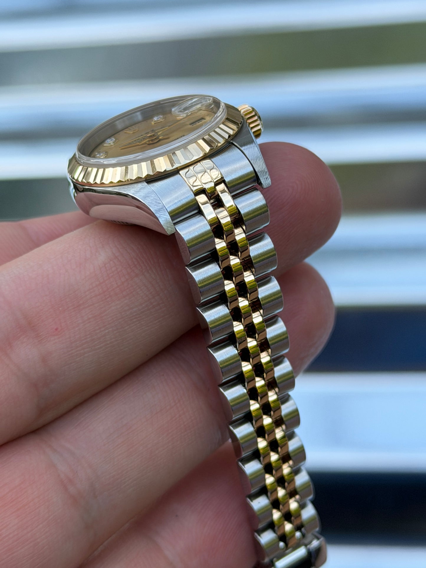 Rolex Ladies Datejust “Champagne Diamond Dial” 26mm Ref.69173 Box & Papers