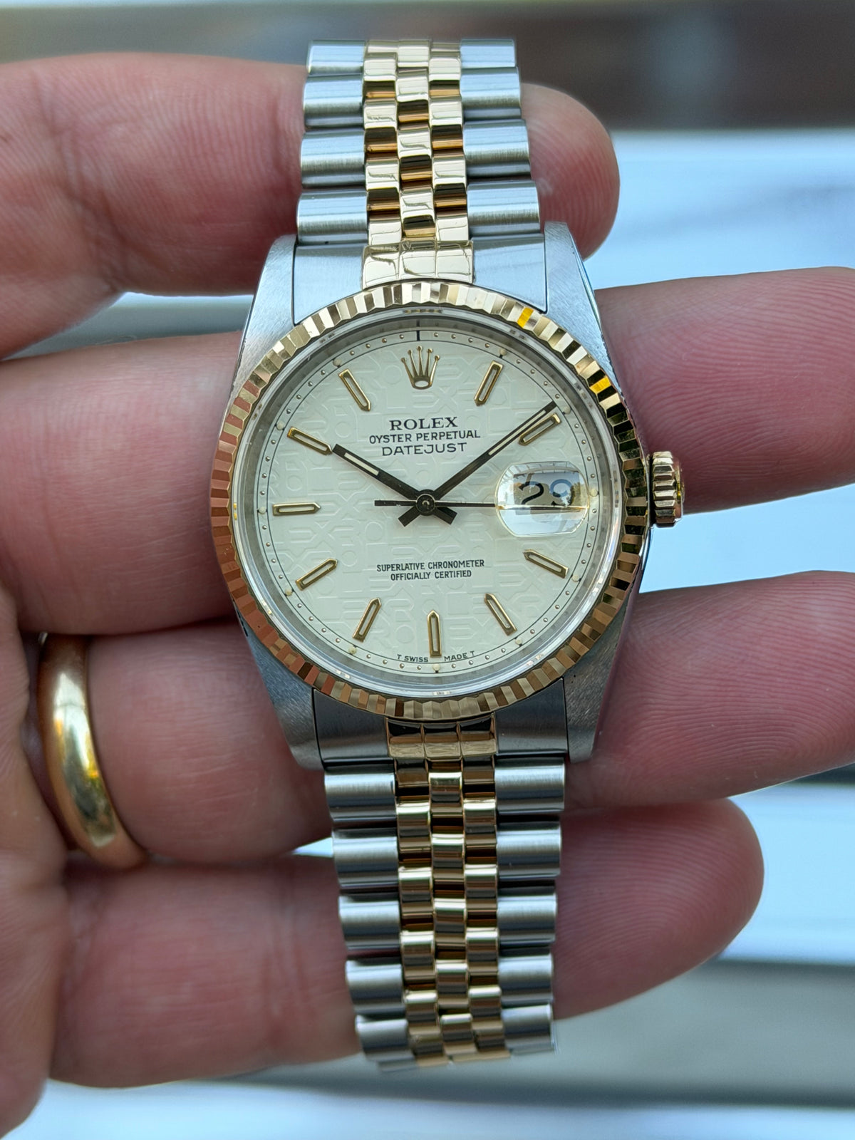 Rolex Datejust Anniversary Dial 36mm Ref.16133 Box & Papers